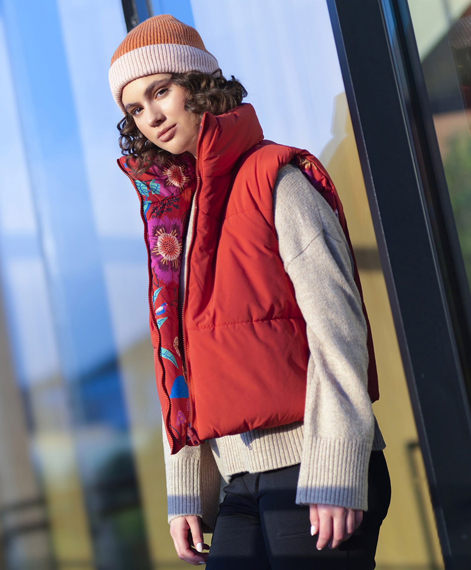 Parka mujer reversible floreada Parka mujer reversible floreada