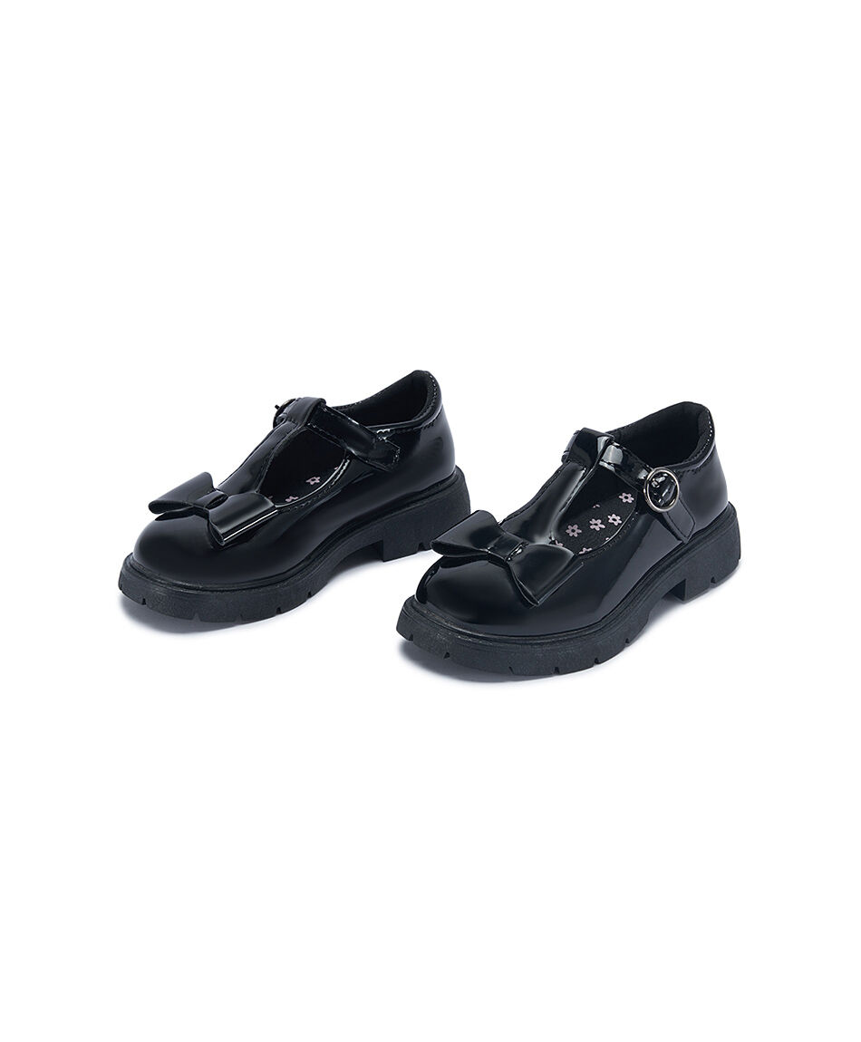 Zapato ni&ntilde;a negro charol