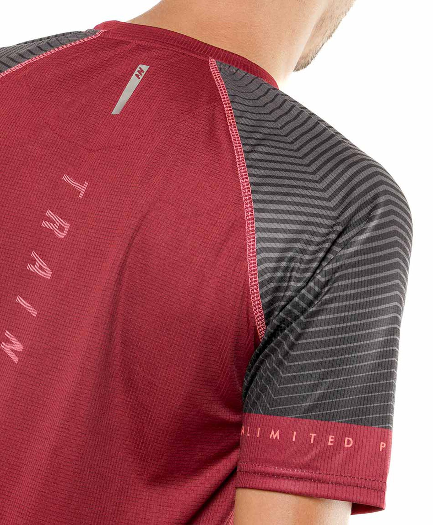 Polera deportiva hombre bicolor Polera deportiva hombre bicolor