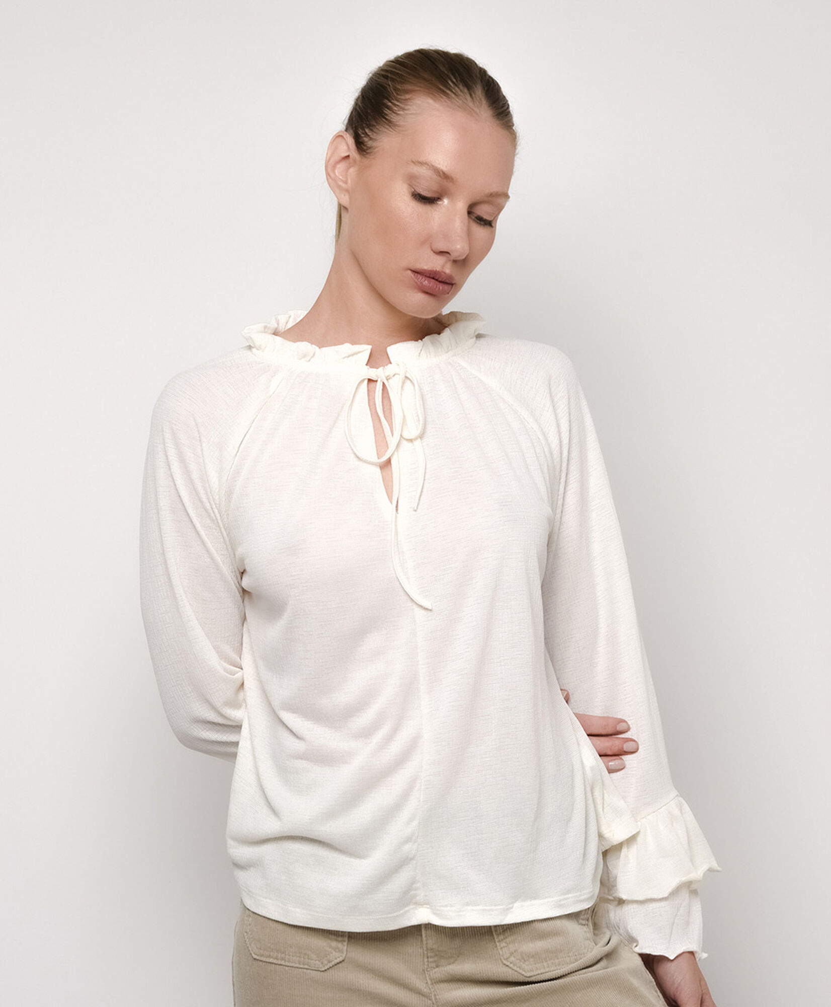 Polera mujer lazo vuelos Polera mujer lazo vuelos