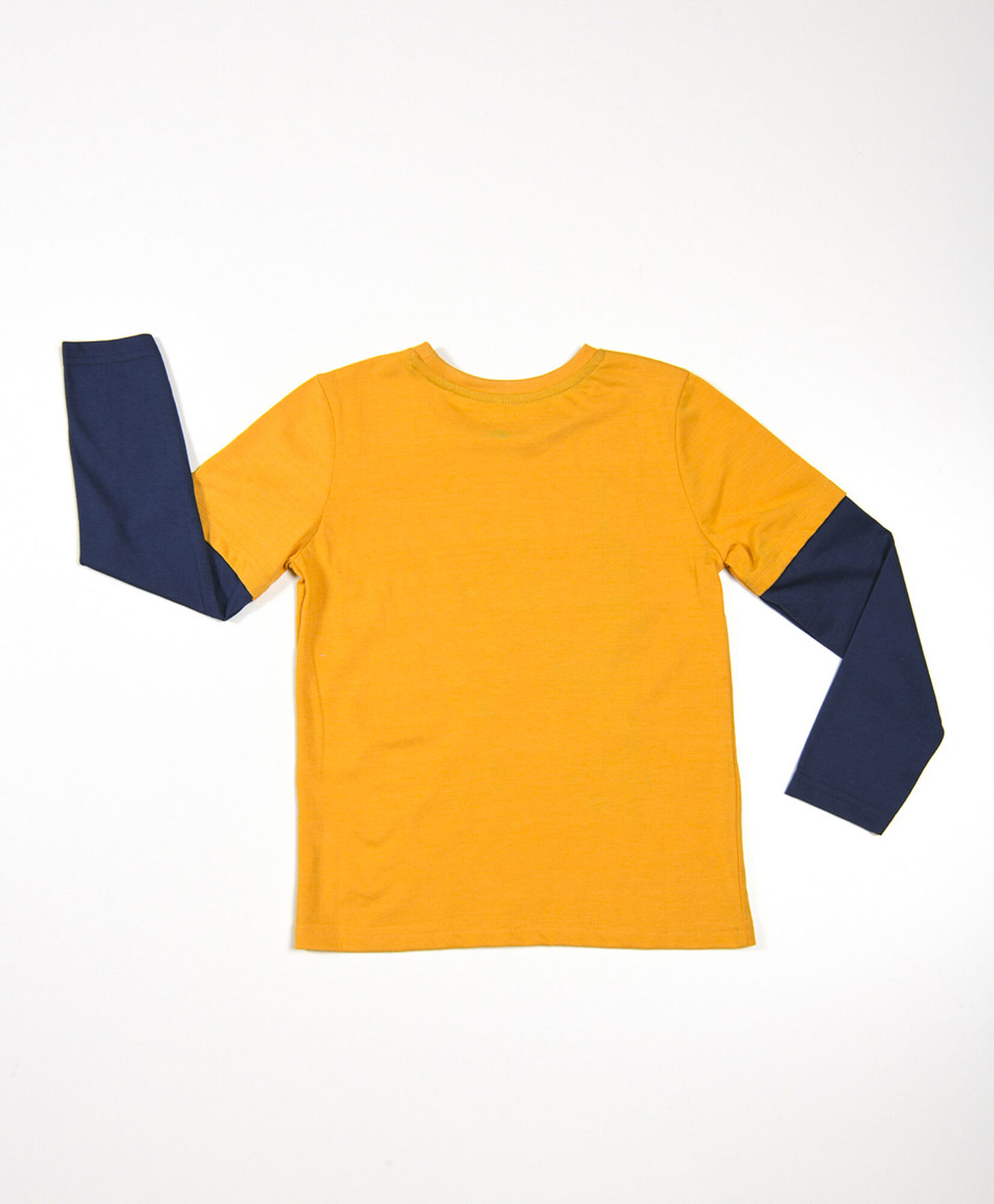 Polera niño robot bicolor Polera niño robot bicolor