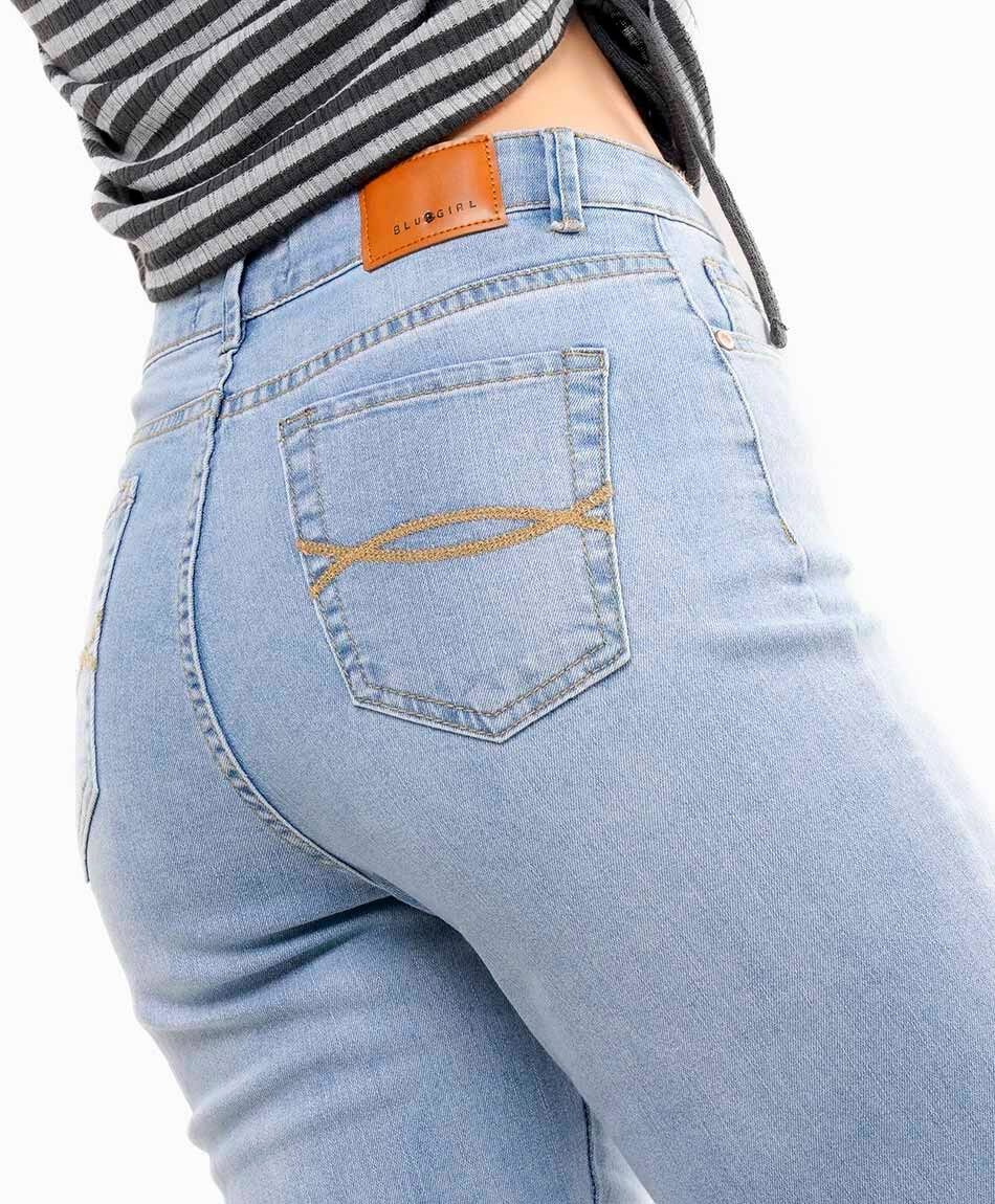 Jeans mujer flare tiro alto