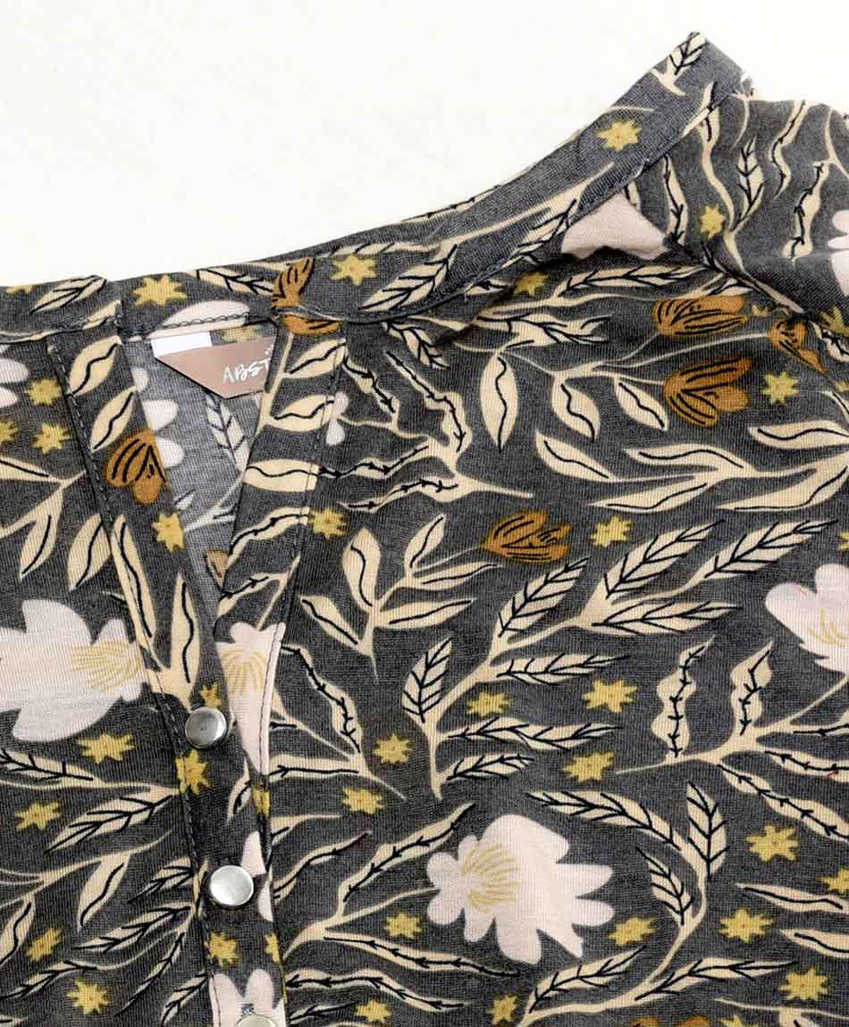 Polera mujer floreada Polera mujer floreada