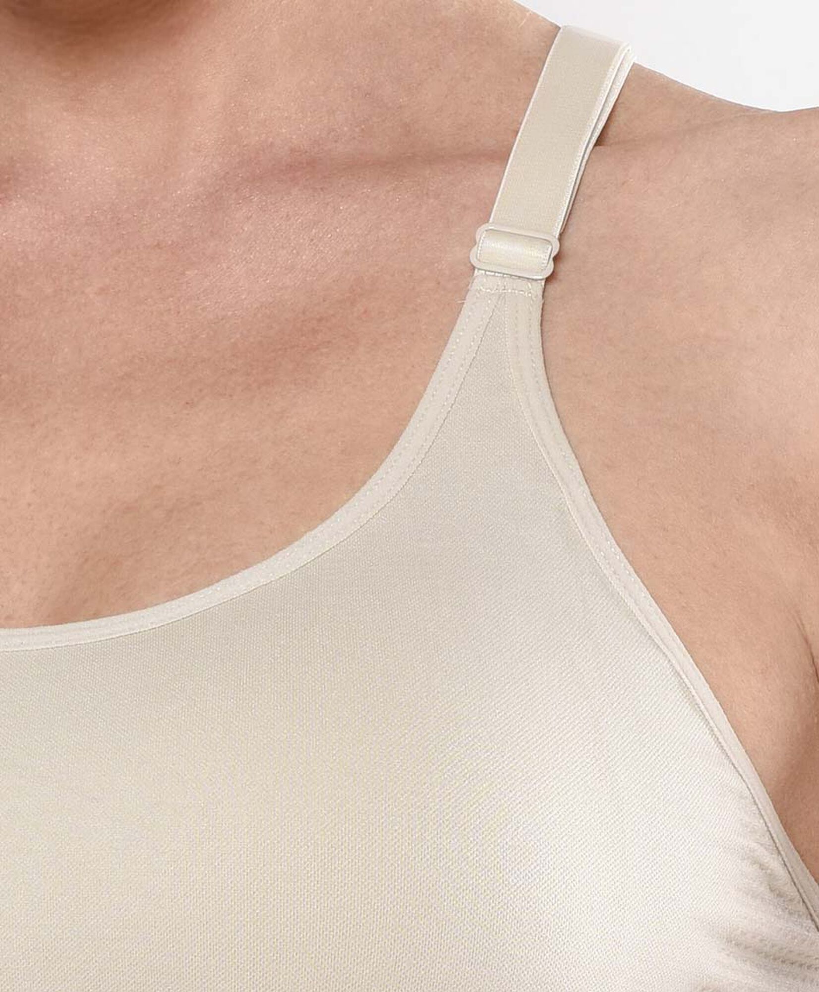 Peto mujer texturas escote redondo Peto mujer texturas escote redondo