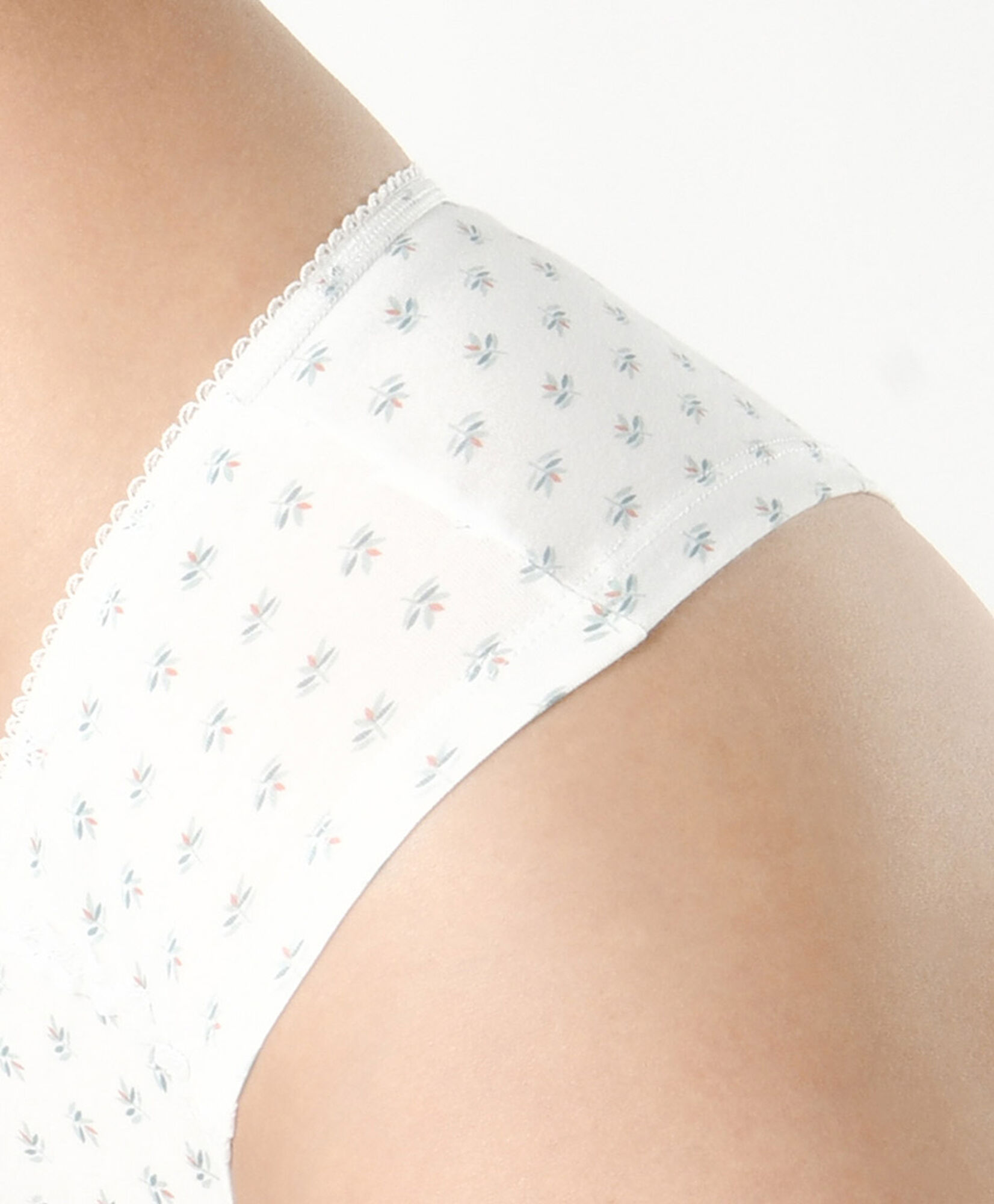 Pantaleta mujer print y encaje Pantaleta mujer print y encaje