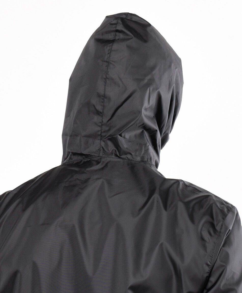 Cortaviento hombre liso negro