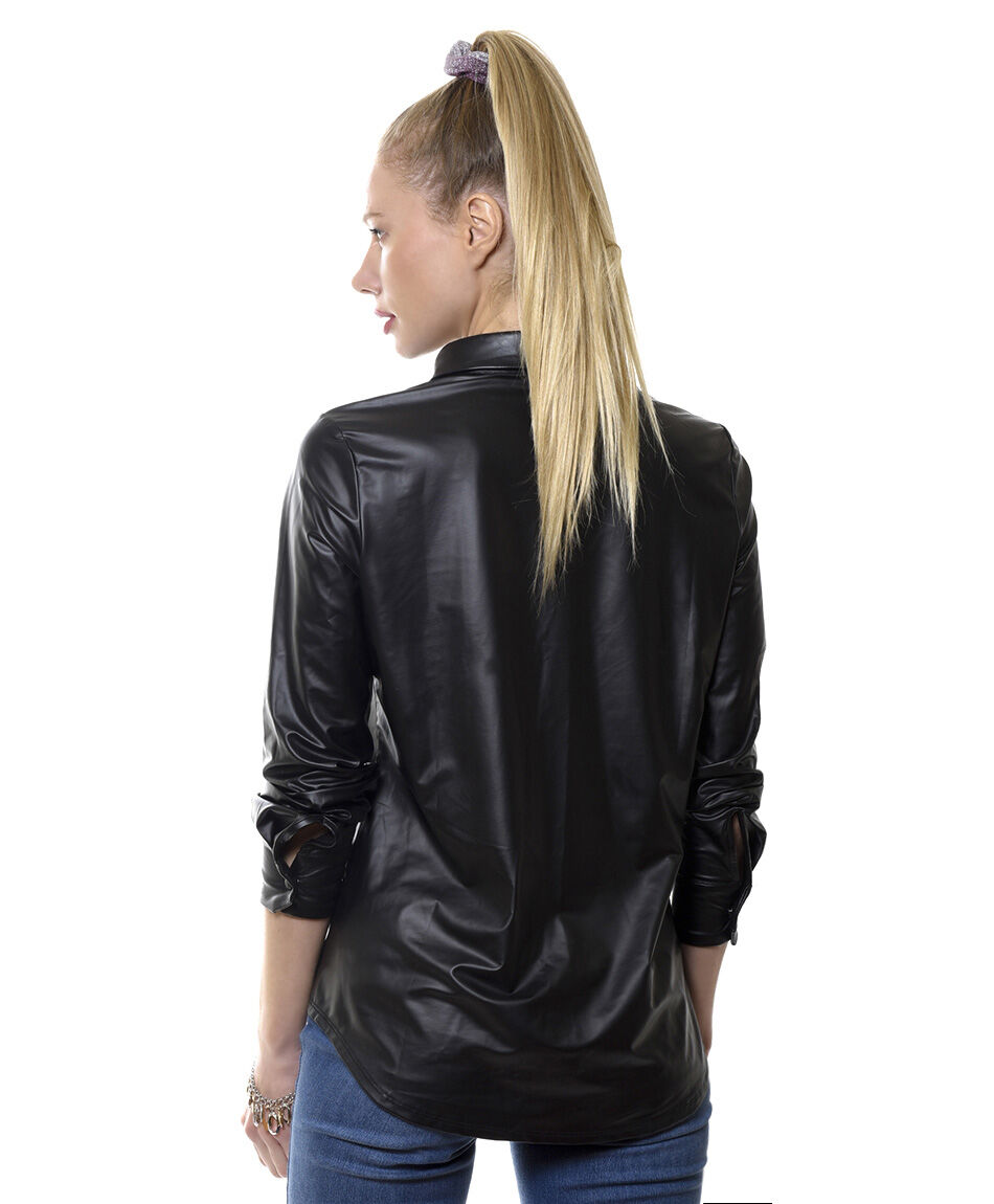 Blusa over engomada