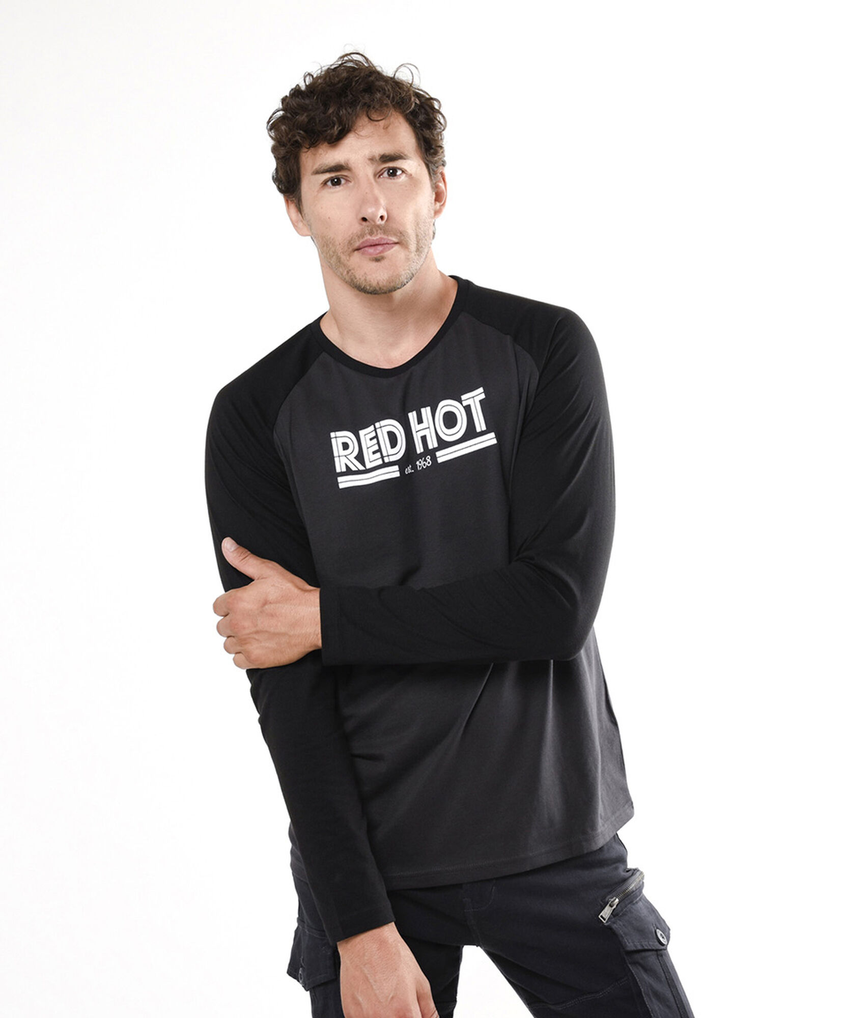 Polera hombre bicolor redhot Polera hombre bicolor redhot