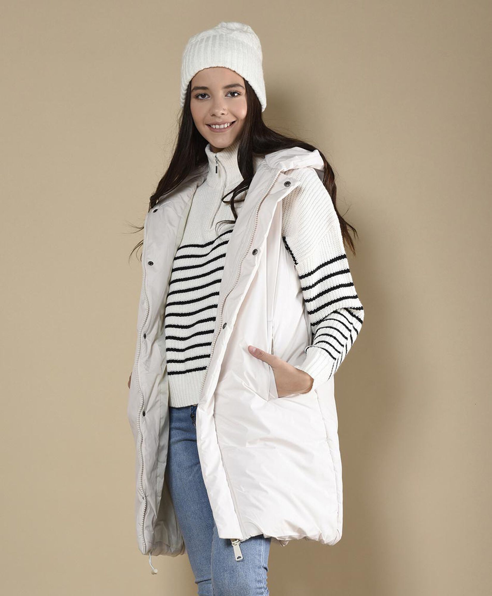 Parka larga sin mangas Parka larga sin mangas