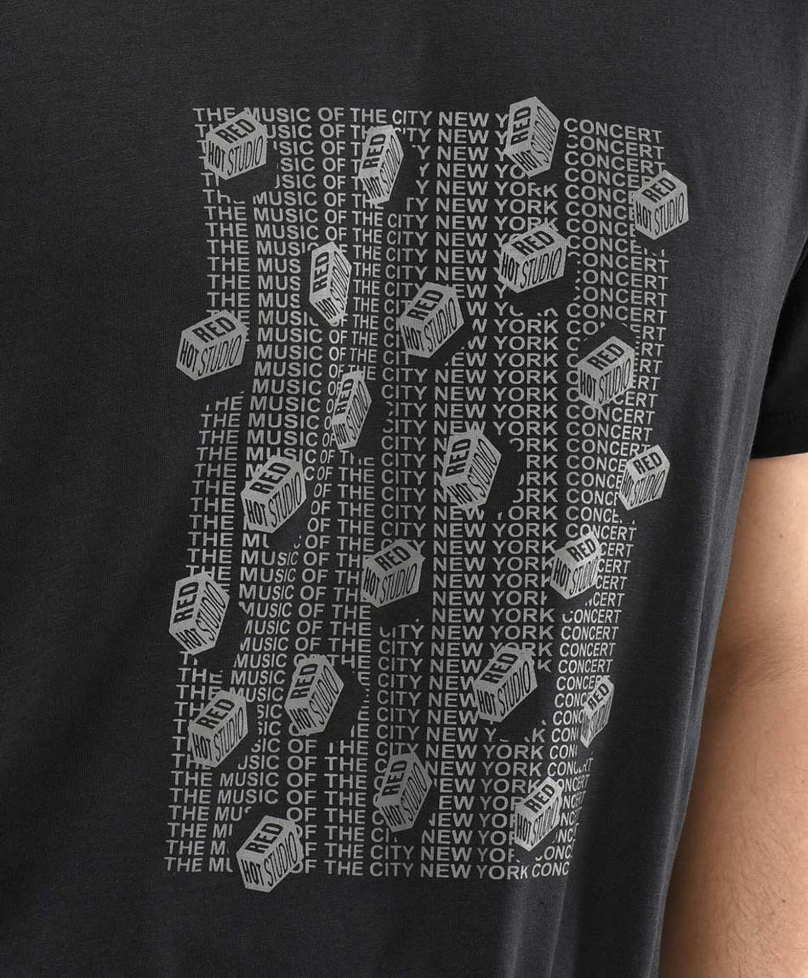 Polera hombre print frontal Polera hombre print frontal