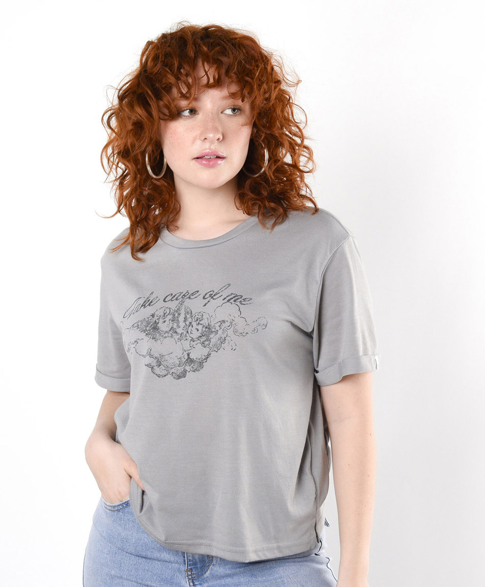 Polera mujer estampado angelitos Polera mujer estampado angelitos