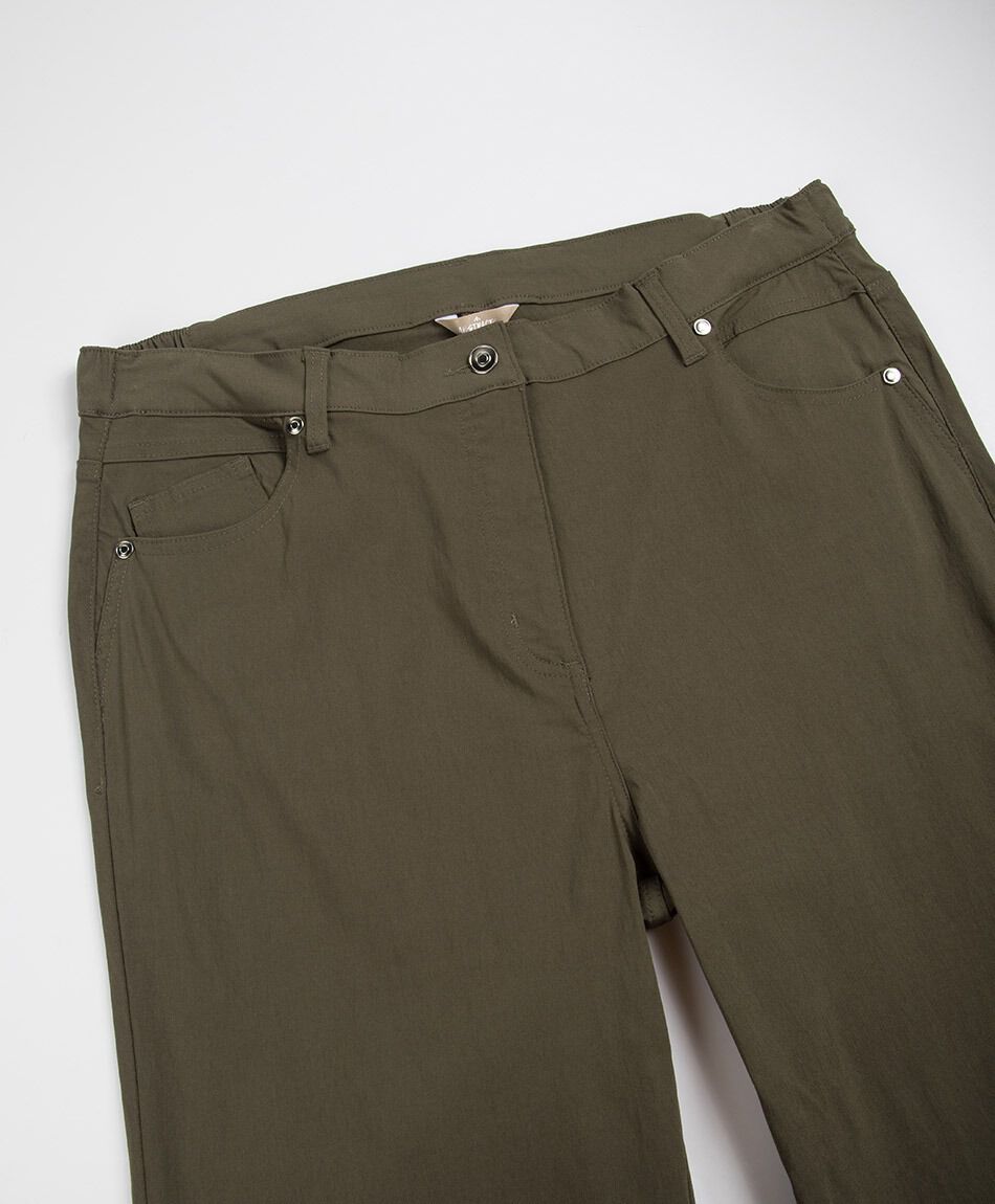 Pantal&oacute;n mujer slim verde