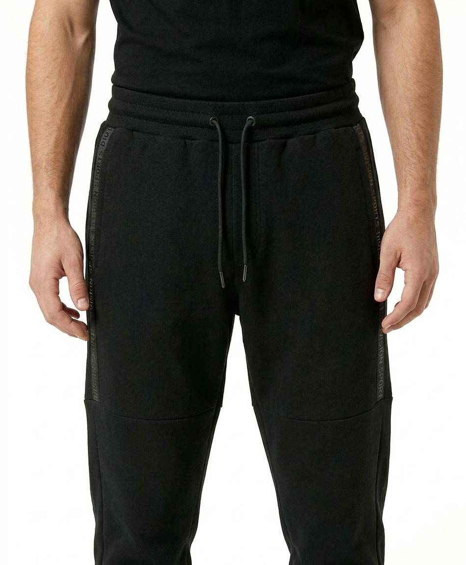 Pantal&oacute;n deportivo hombre jogger black