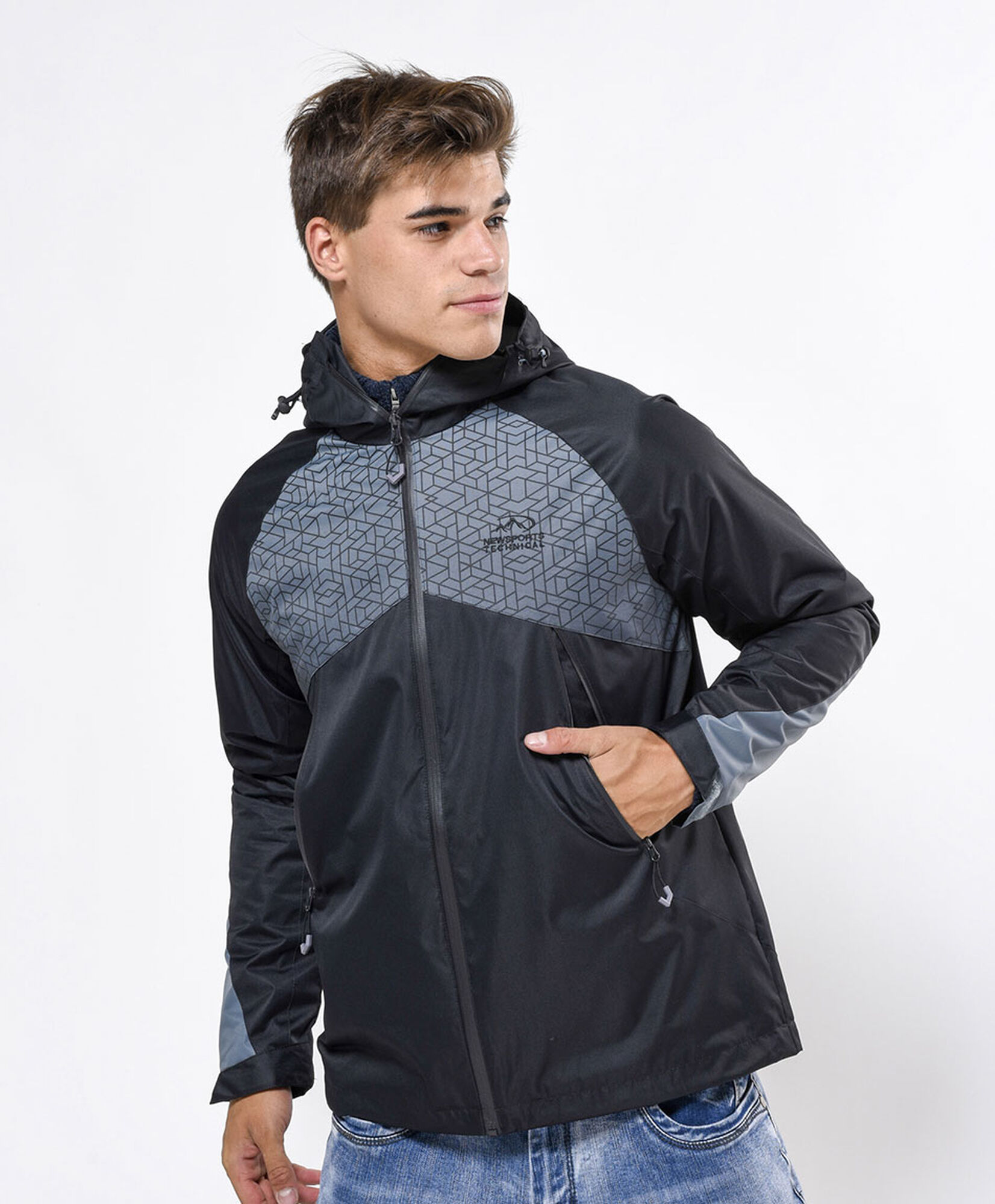 Chaqueta deportiva hombre bicolor formas Chaqueta deportiva hombre bicolor formas