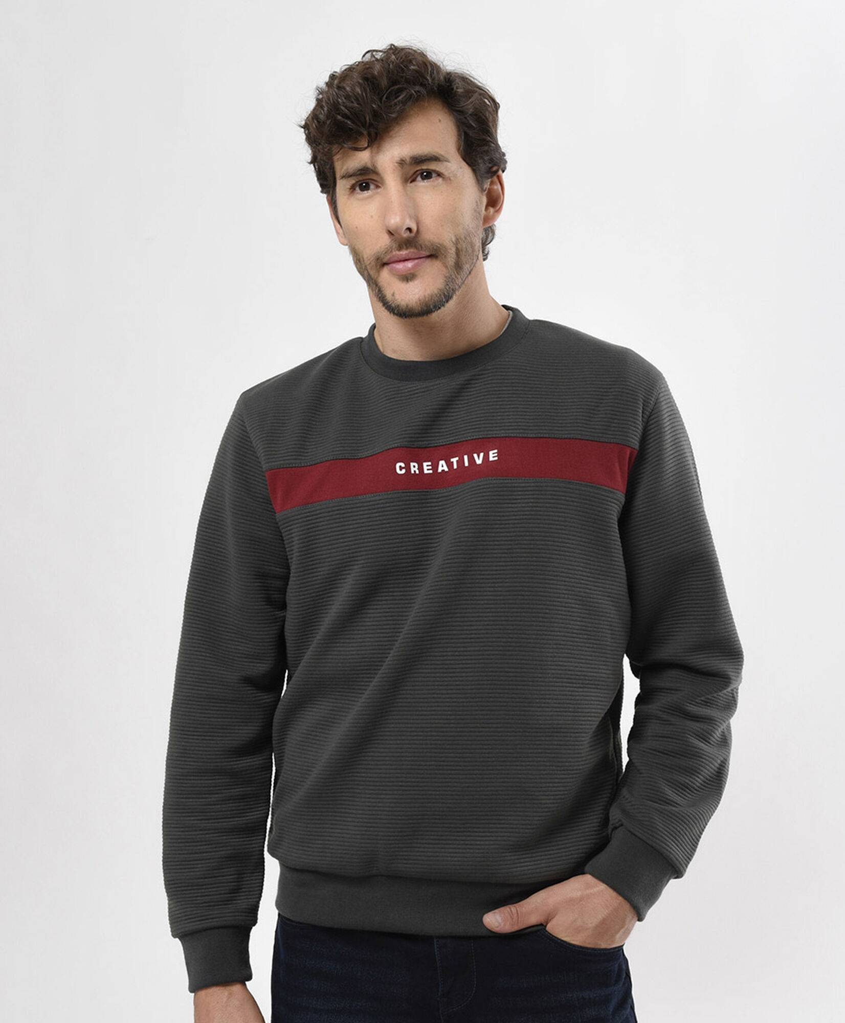 Pullover hombre acanalado Pullover hombre acanalado