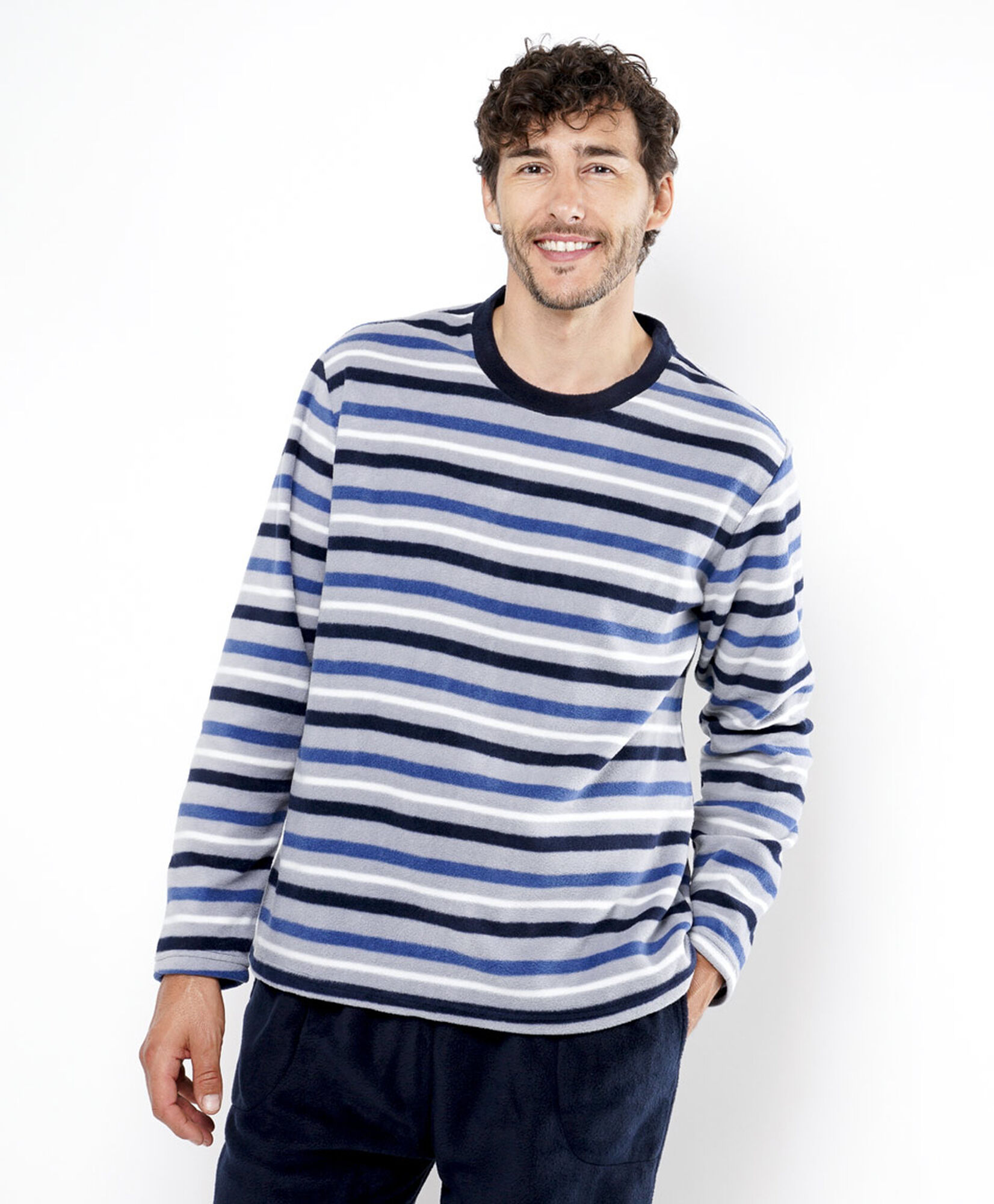 Pijama hombre polar líneas azules Pijama hombre polar líneas azules