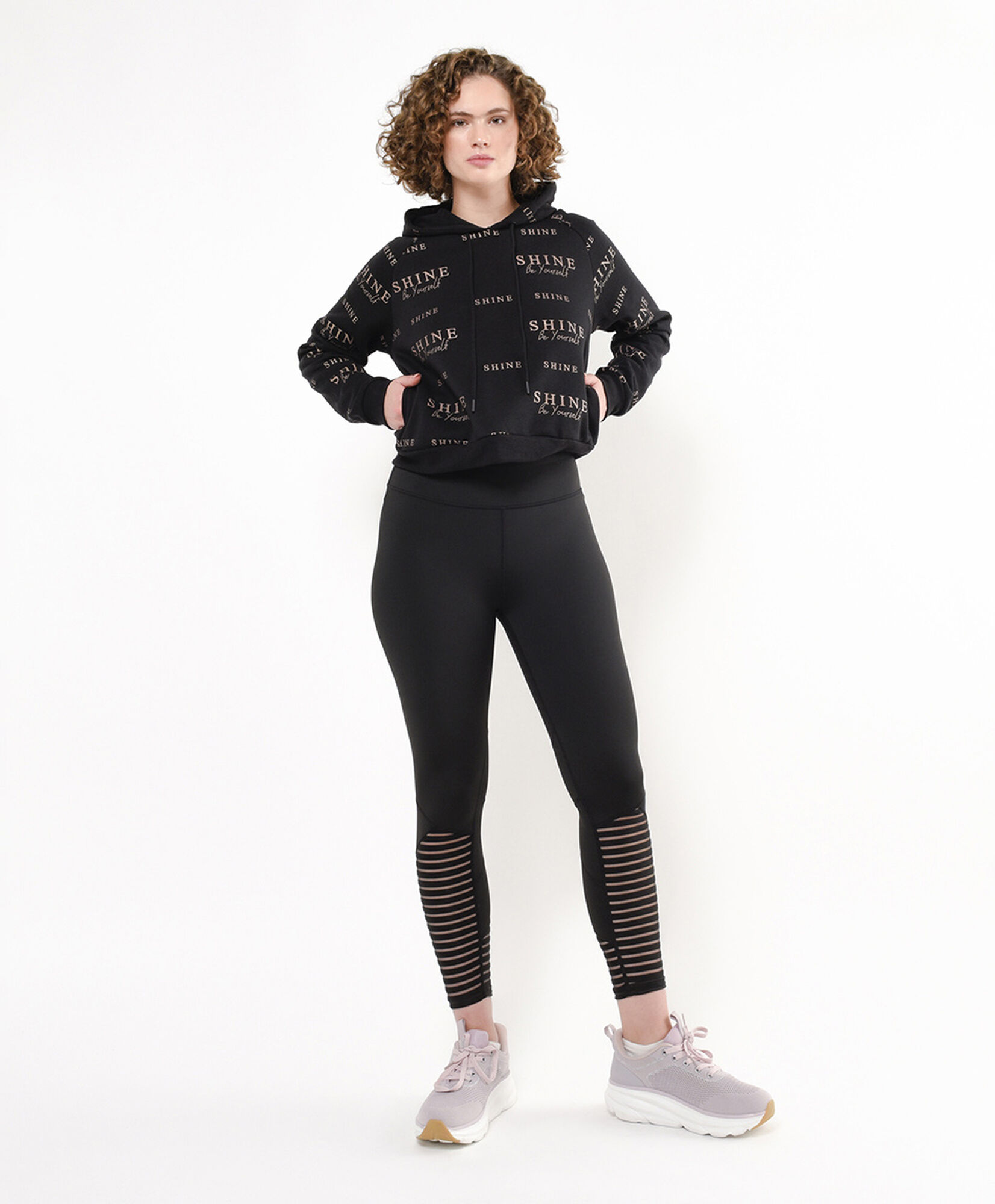 Calza deportiva mujer mesh líneas Calza deportiva mujer mesh líneas