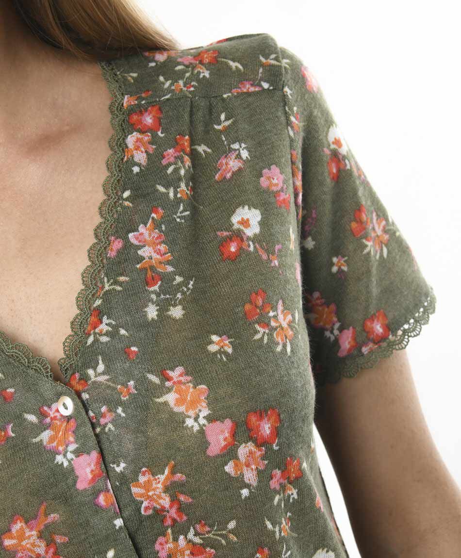 Polera mujer floral botones