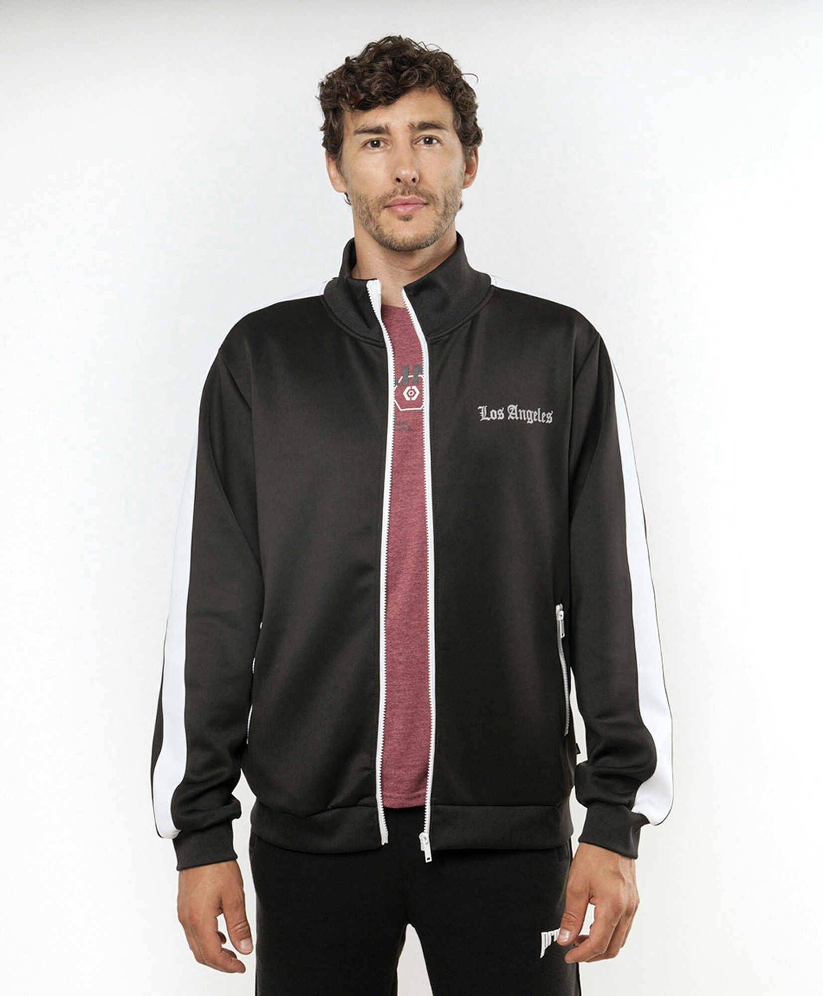 Polerón deportivo hombre línea lateral Polerón deportivo hombre línea lateral