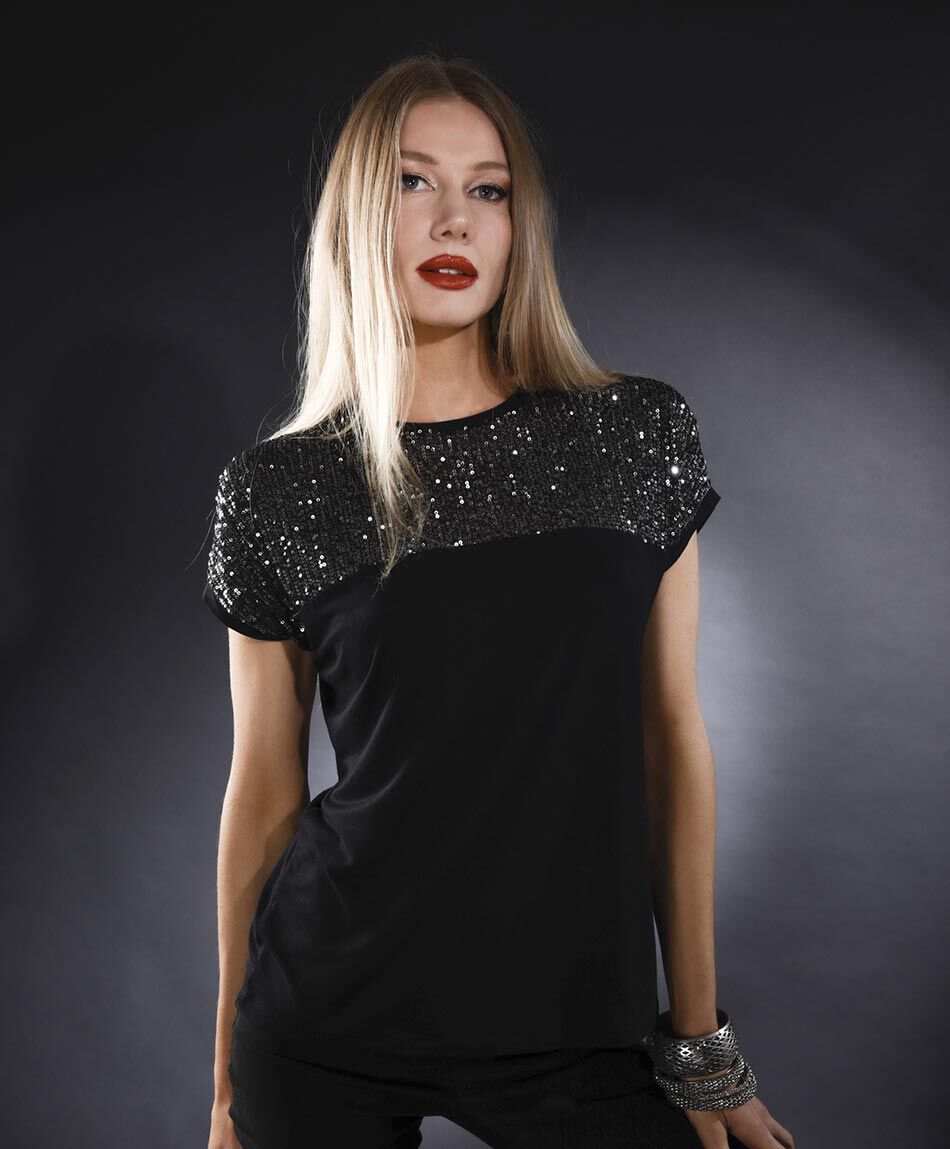 Polera oversize manga mini cuello redondo