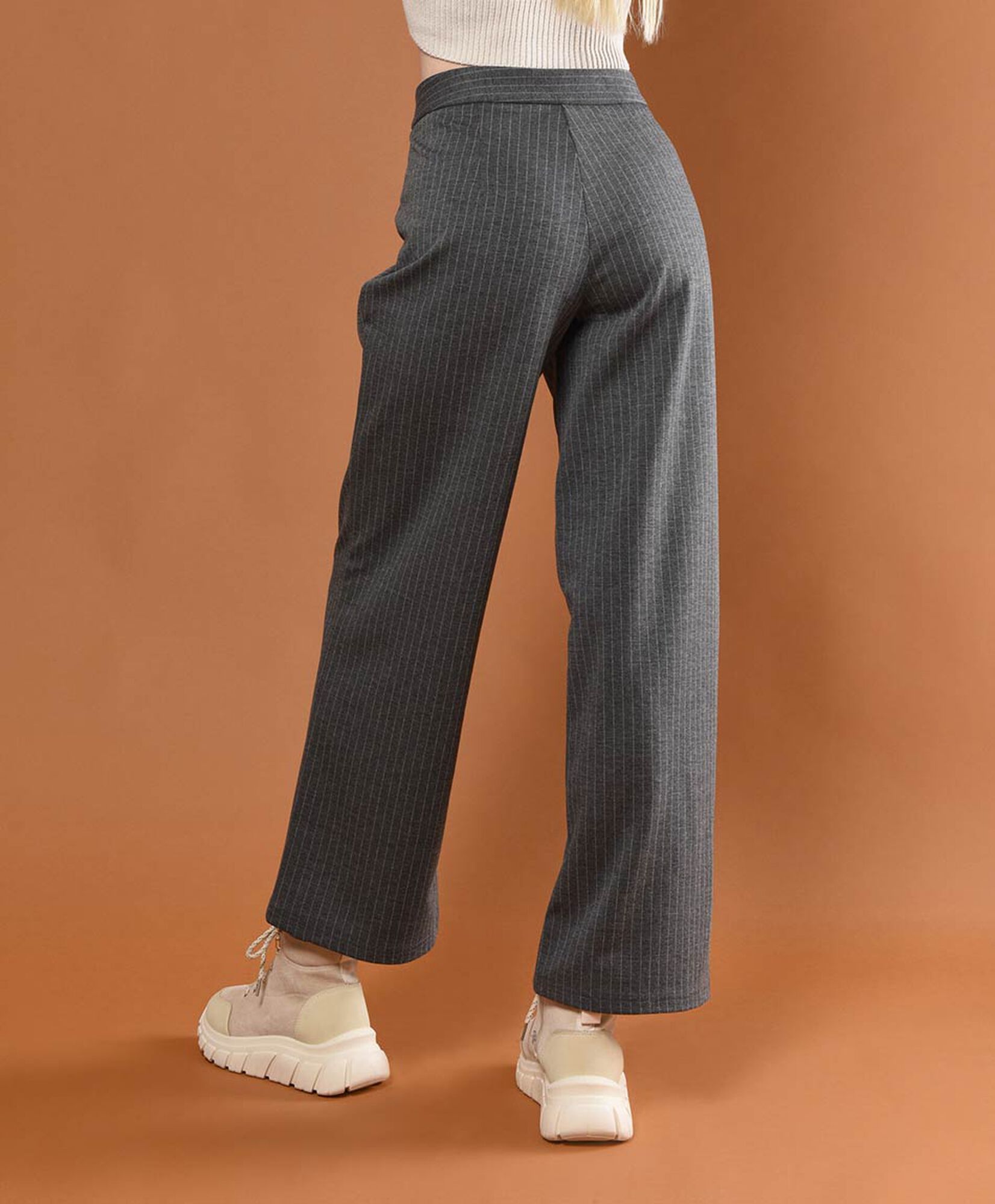 Pantalón mujer líneas wide Pantalón mujer líneas wide