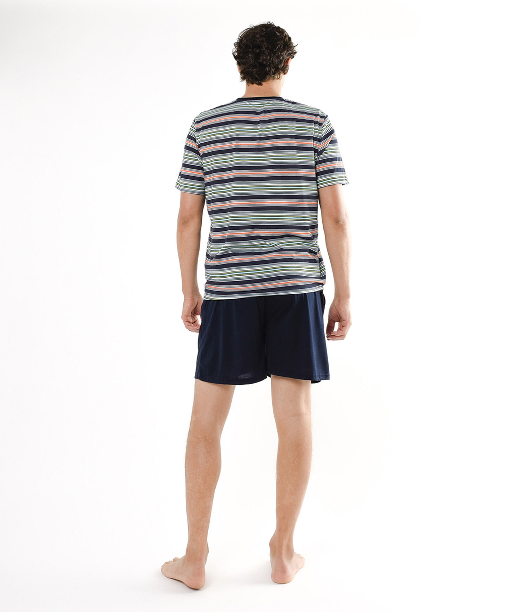 Pijama hombre líneas colores Pijama hombre líneas colores