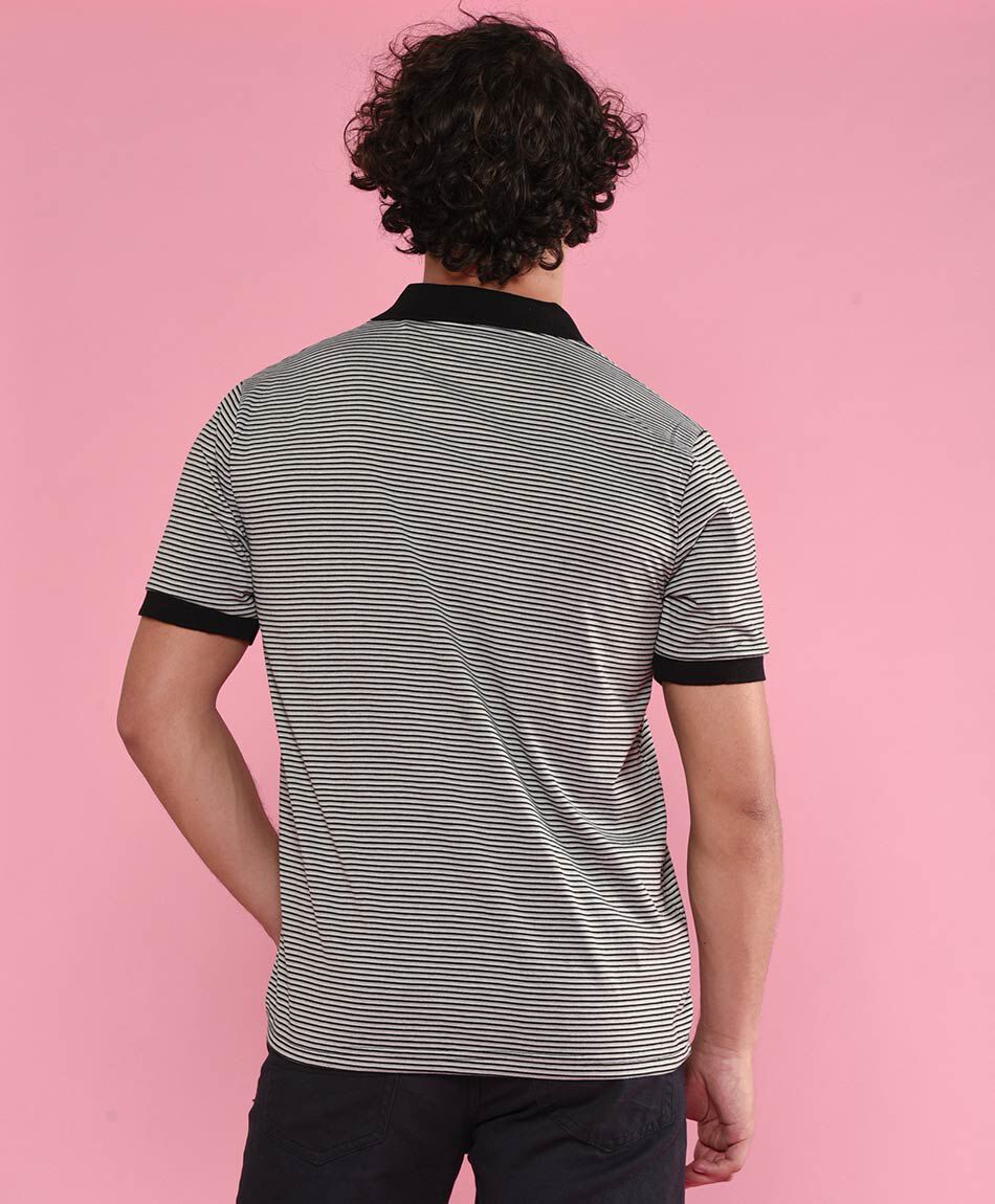 Polera cuello polo