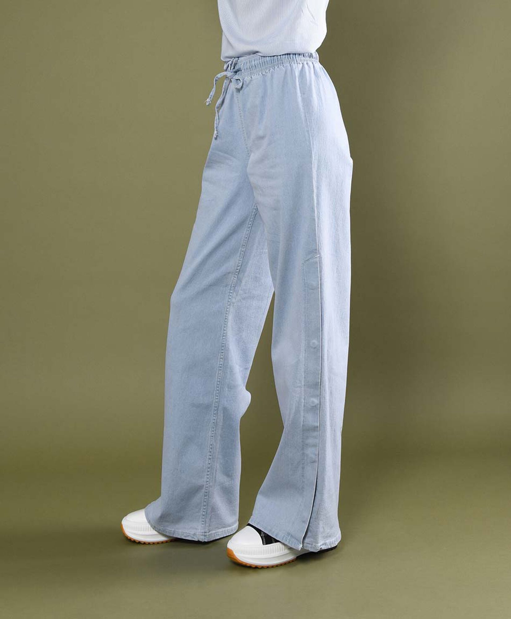 Jeans mujer detalle wide Jeans mujer detalle wide
