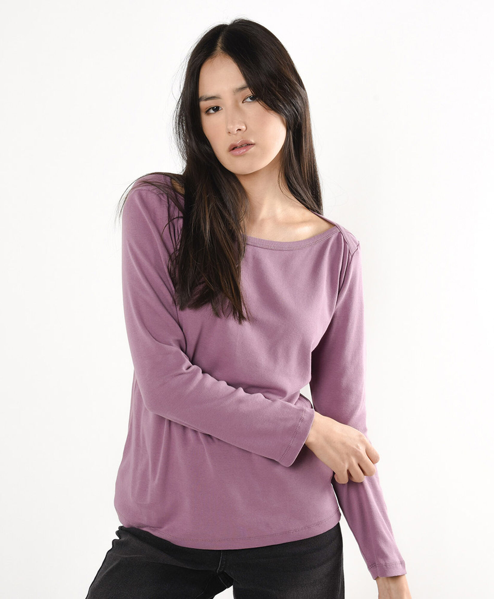 Polera mujer cuello ancho lisa Polera mujer cuello ancho lisa