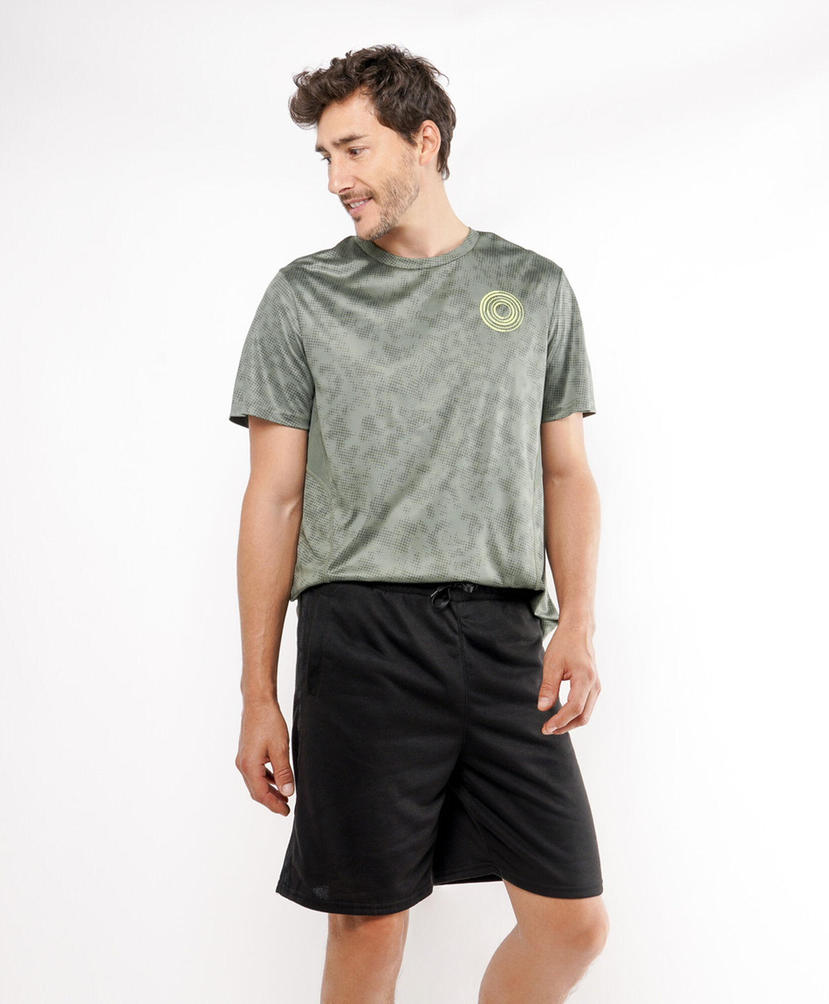 Short deportivo hombre black Short deportivo hombre black