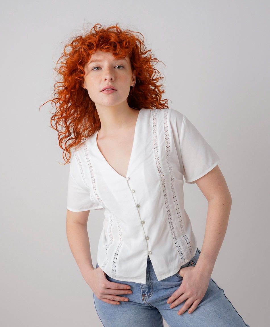 Blusa mujer l&iacute;neas encaje