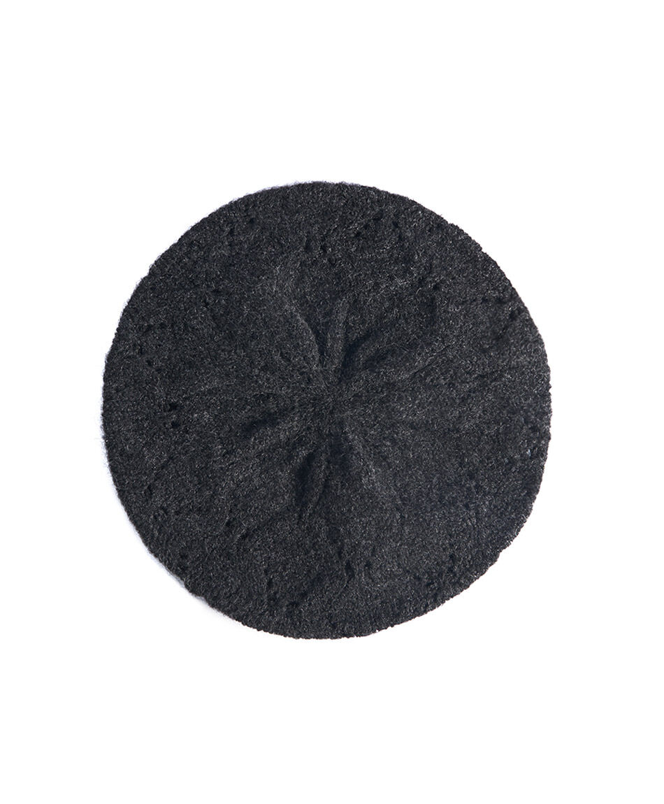 Boina mujer tejida negra