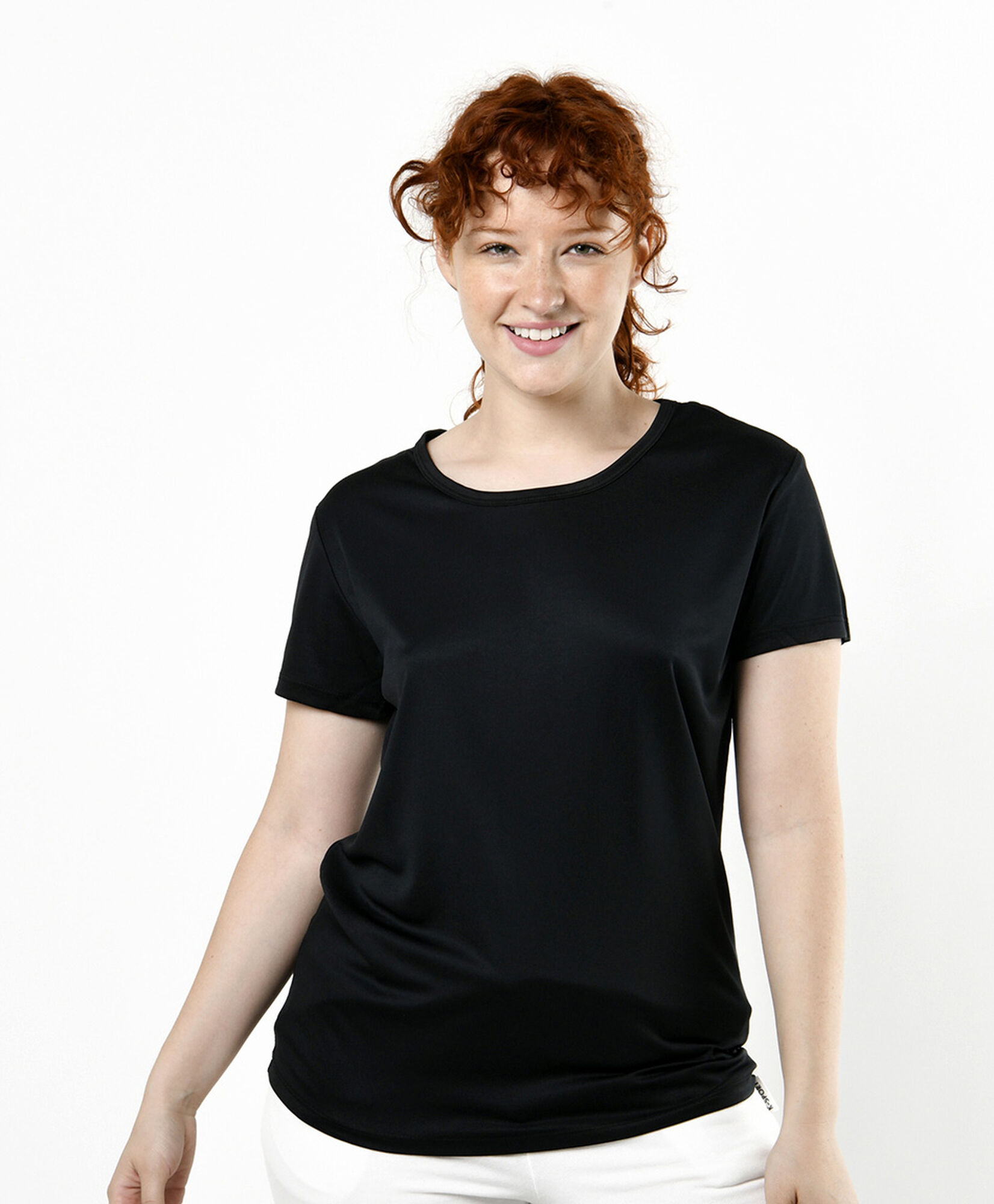 Polera deportiva mujer espalda cruzada Polera deportiva mujer espalda cruzada