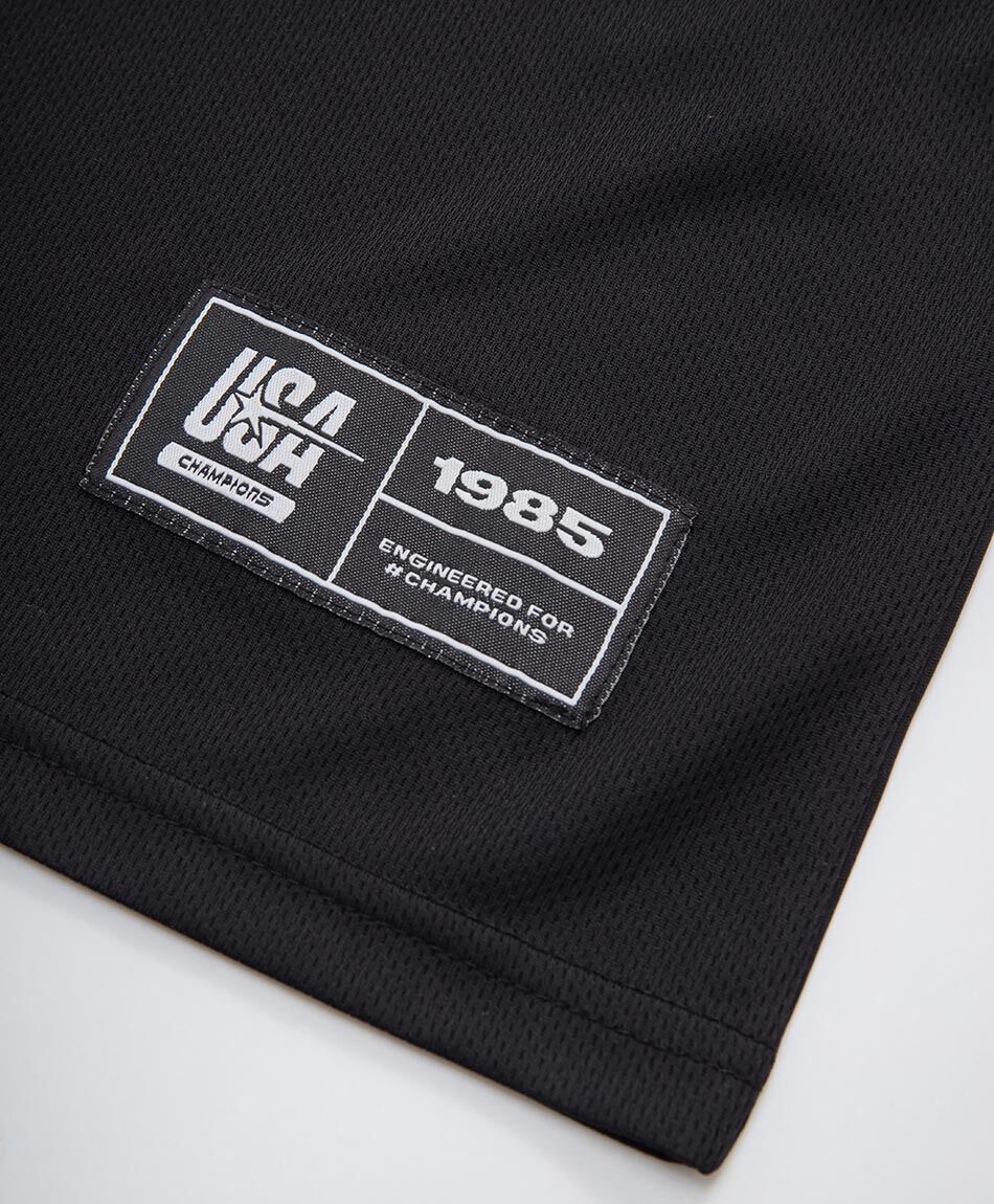Polera deportiva hombre n&uacute;mero 8
