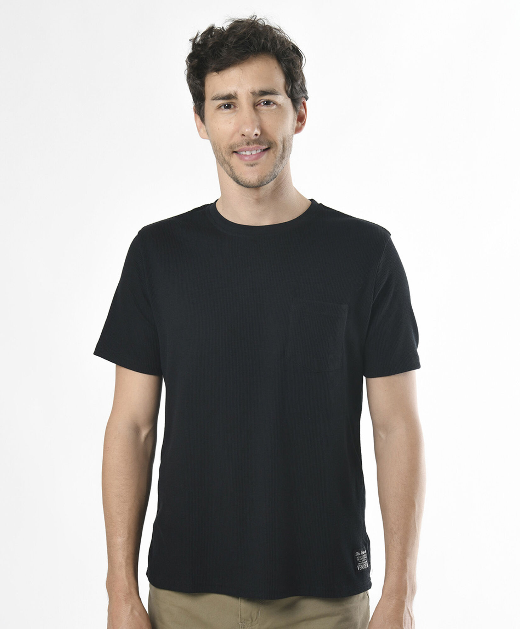 Polera hombre texturizada bolsillo Polera hombre texturizada bolsillo
