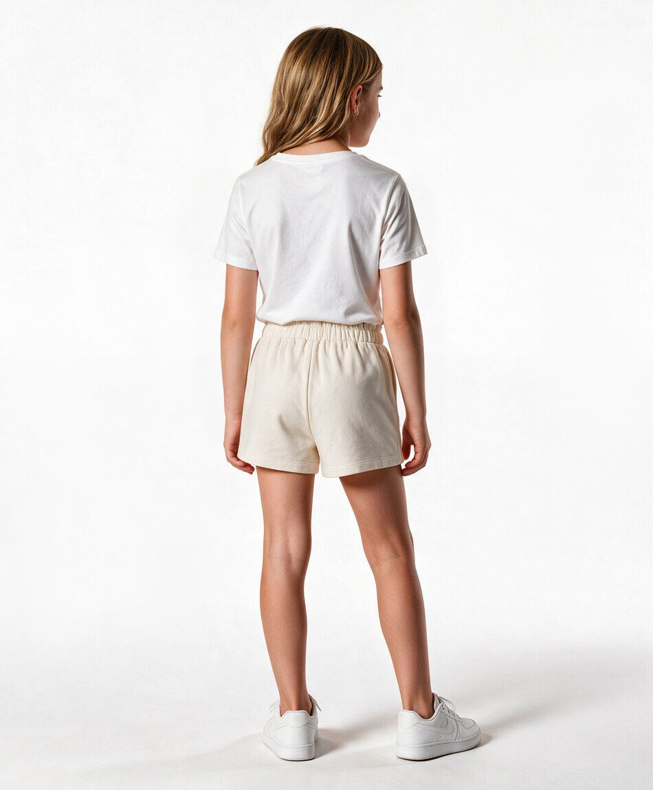 Short ni&ntilde;a b&aacute;sico beige