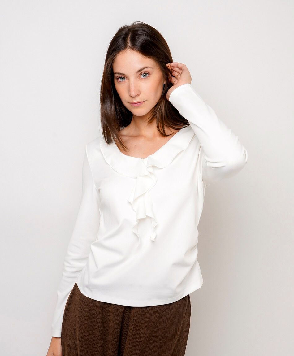 Polera mujer volante en escote