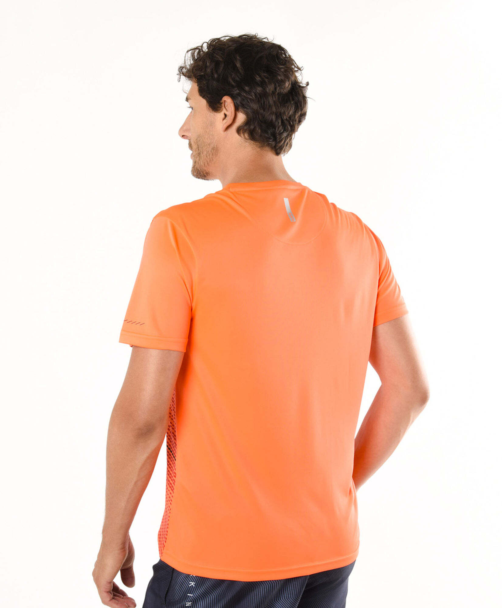 Polera deportiva hombre naranja Polera deportiva hombre naranja