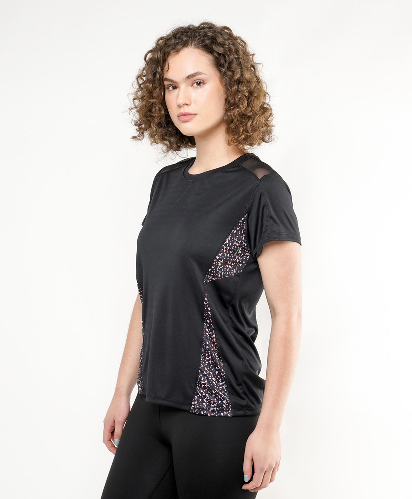 Polera deportiva mujer print Polera deportiva mujer print