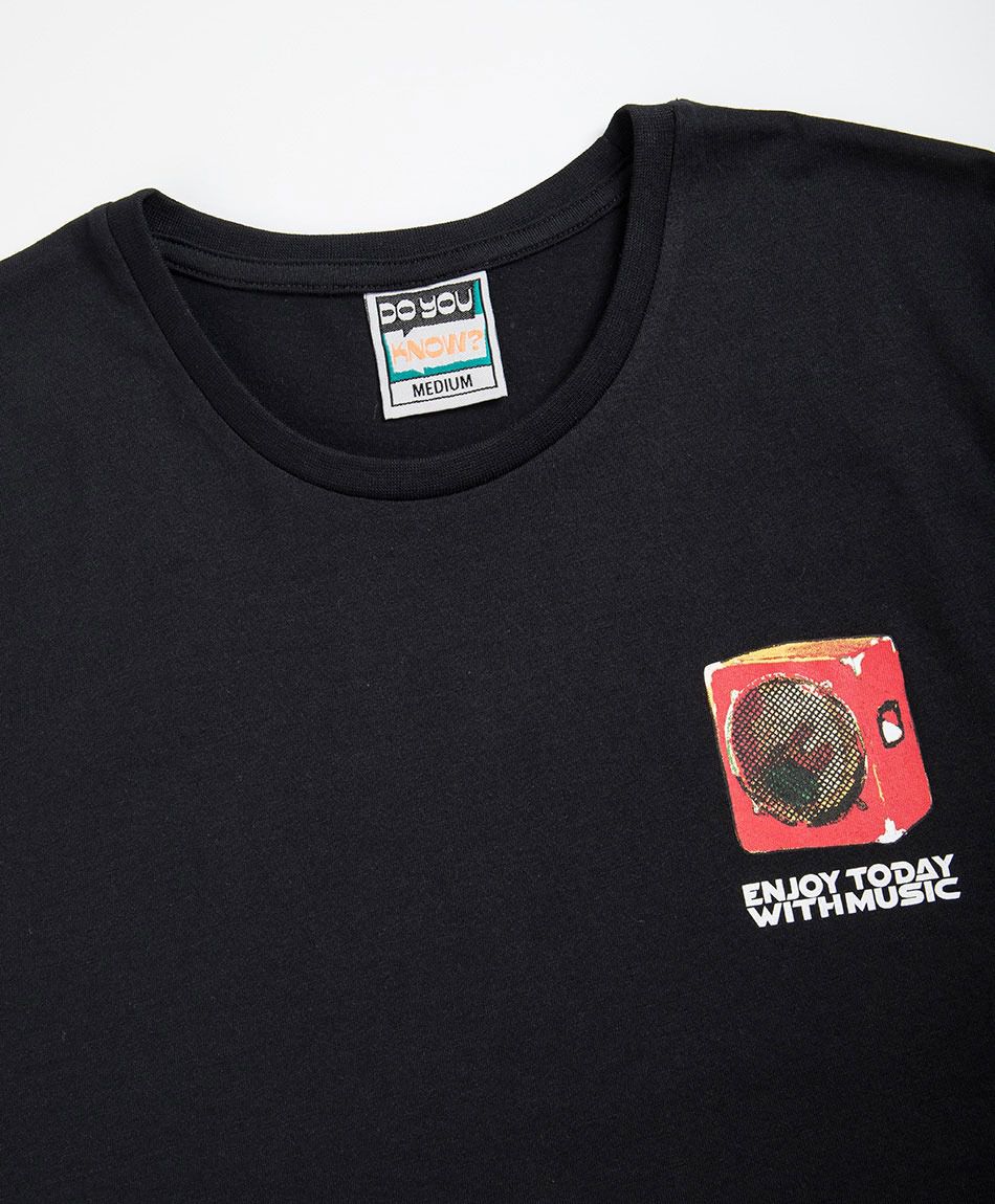 Polera hombre estampado doble enjoy today