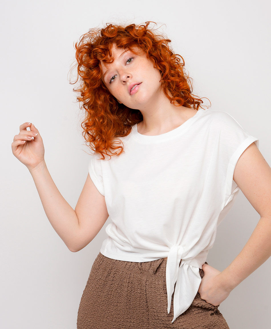 Polera mujer nudo lisa