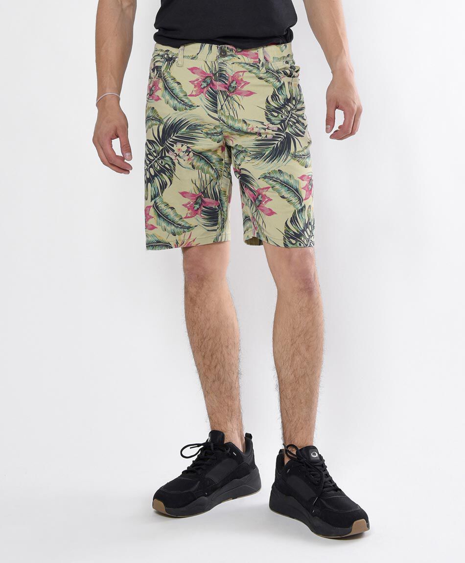 Bermuda hombre tropical