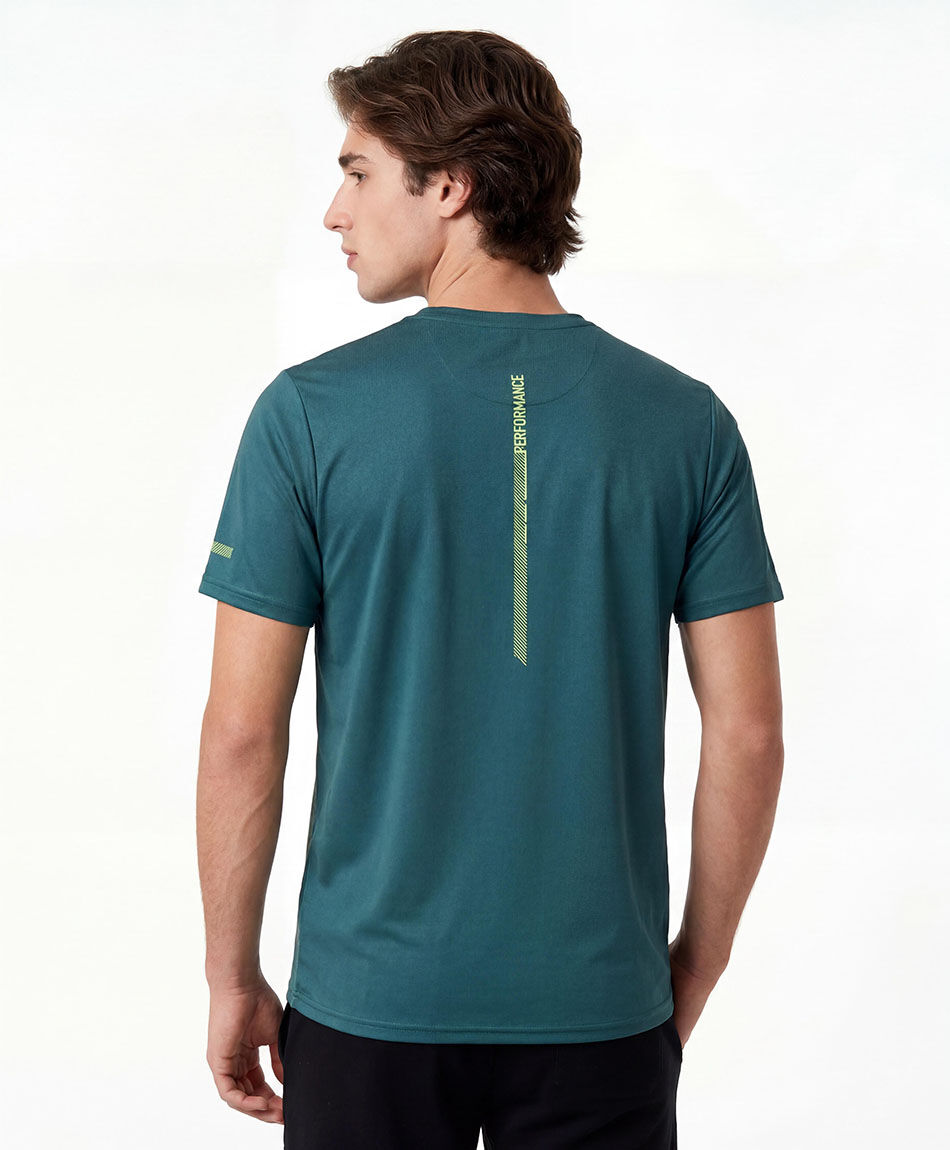 Polera deportiva hombre bloques