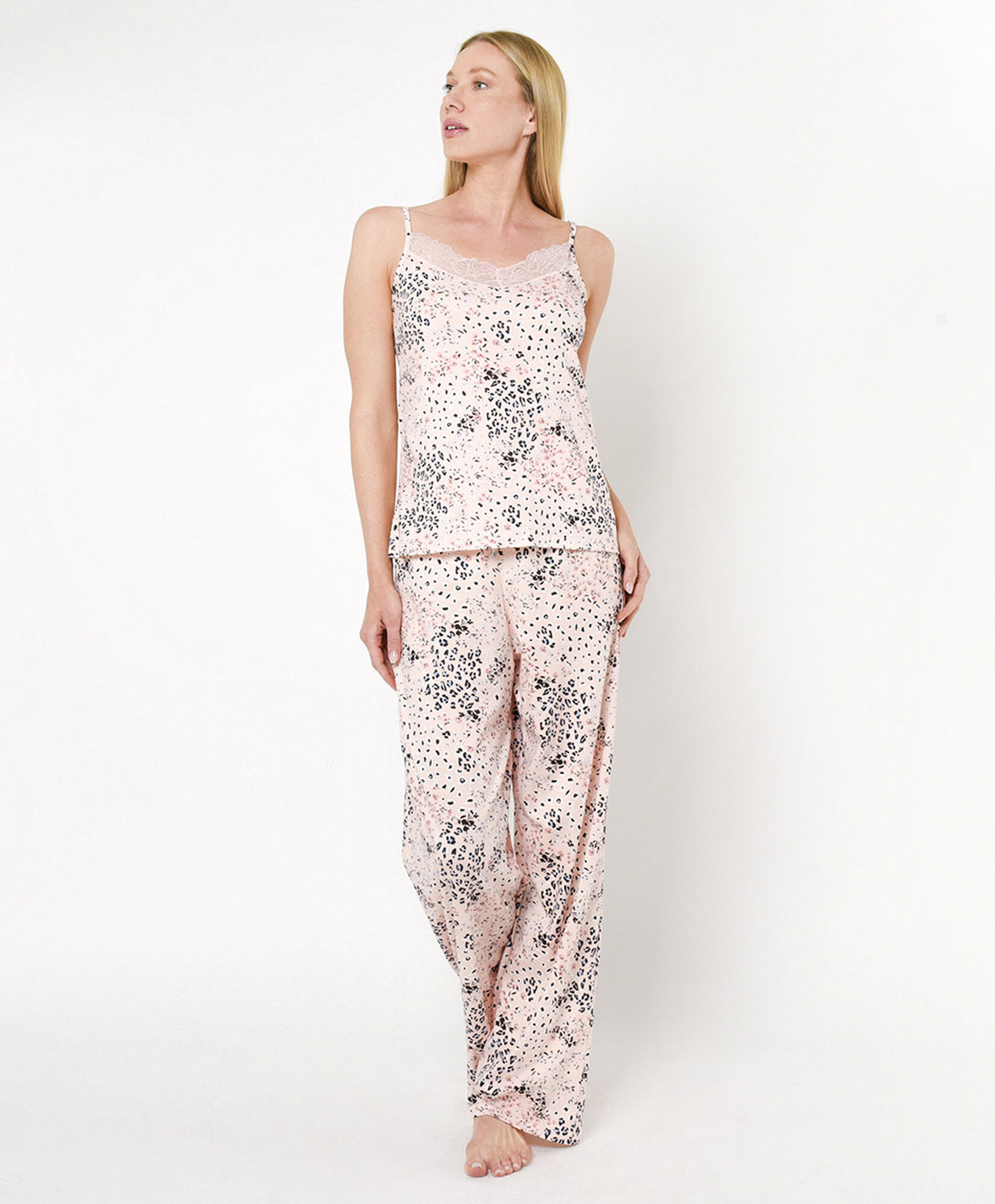 Pijama mujer animal print pink Pijama mujer animal print pink
