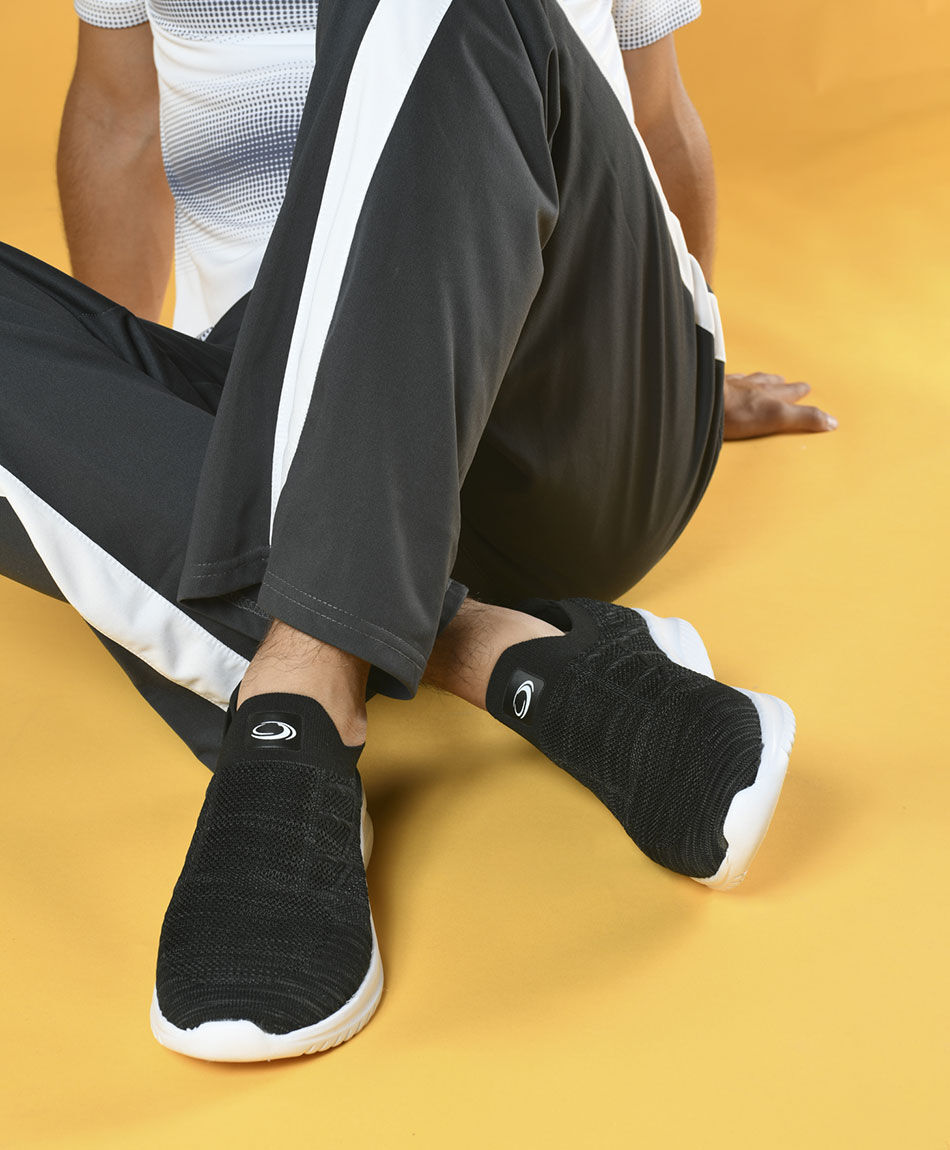 Zapatilla casual slip on