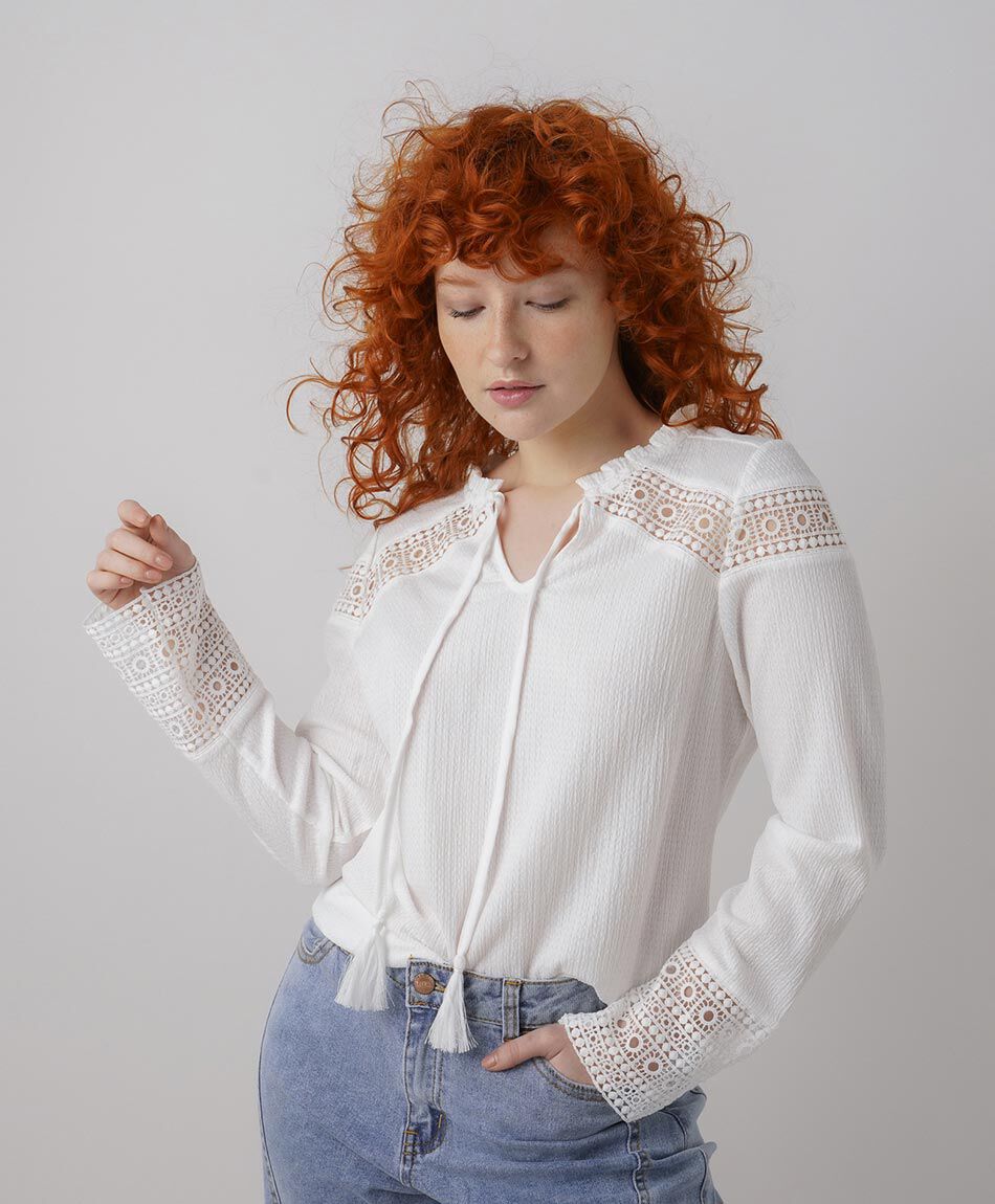 Blusa mujer encajes calados