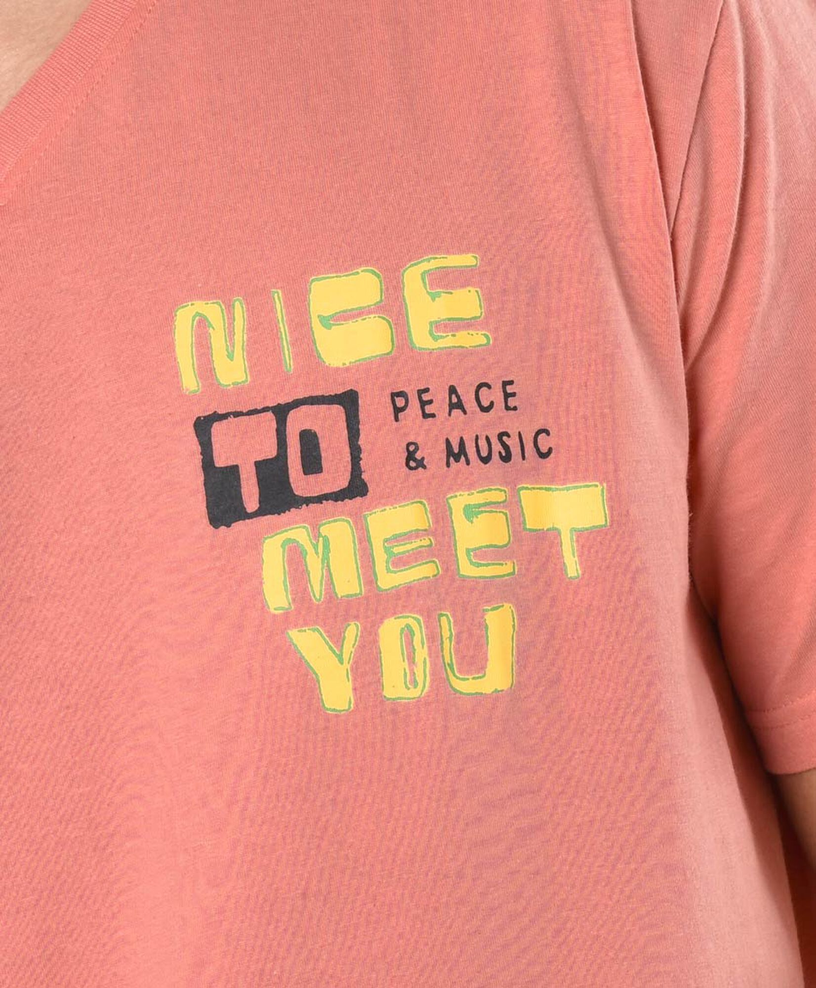Polera hombre doble estampado frase Polera hombre doble estampado frase