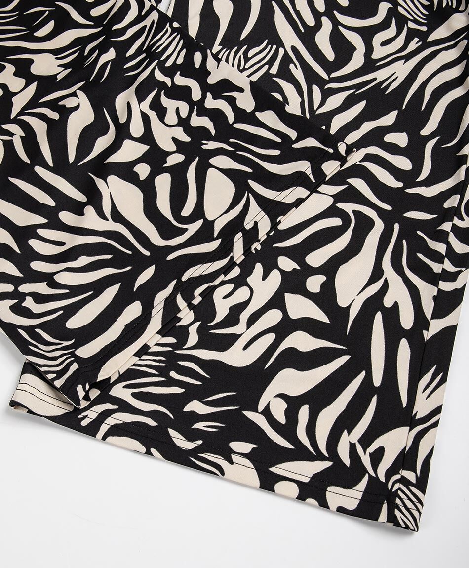 Pantal&oacute;n mujer mix hojas
