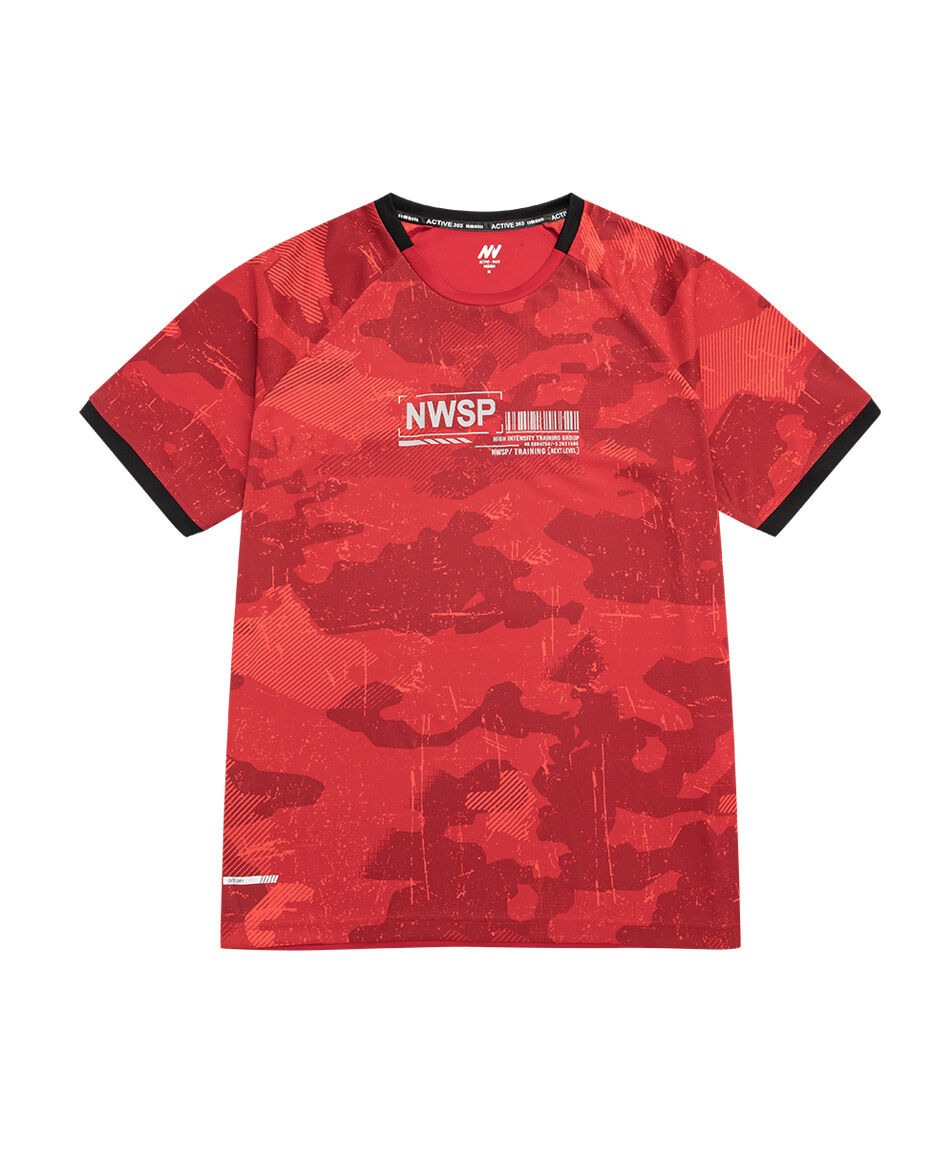 Polera deportiva hombre esencia roja