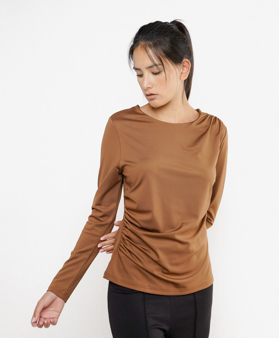 Polera mujer recogido lateral